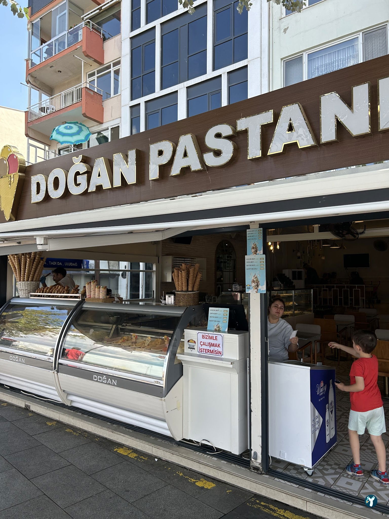 Doğan Pastanesi