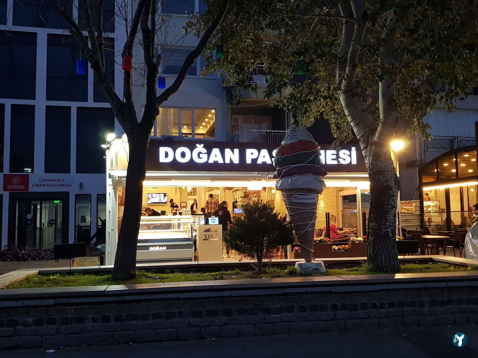 Doğan Pastanesi