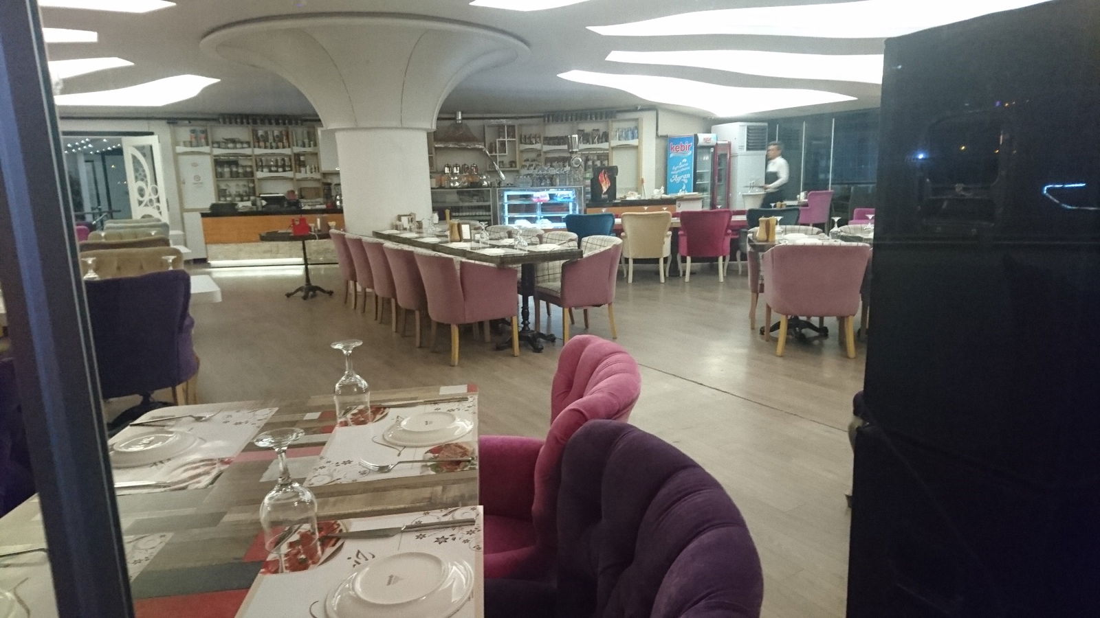 Lemariz Et Restaurant-Cafe Bistro