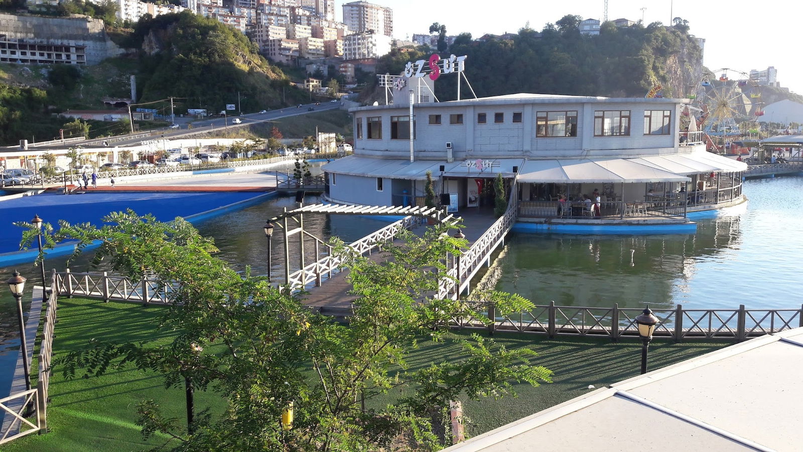 Lemariz Et Restaurant-Cafe Bistro