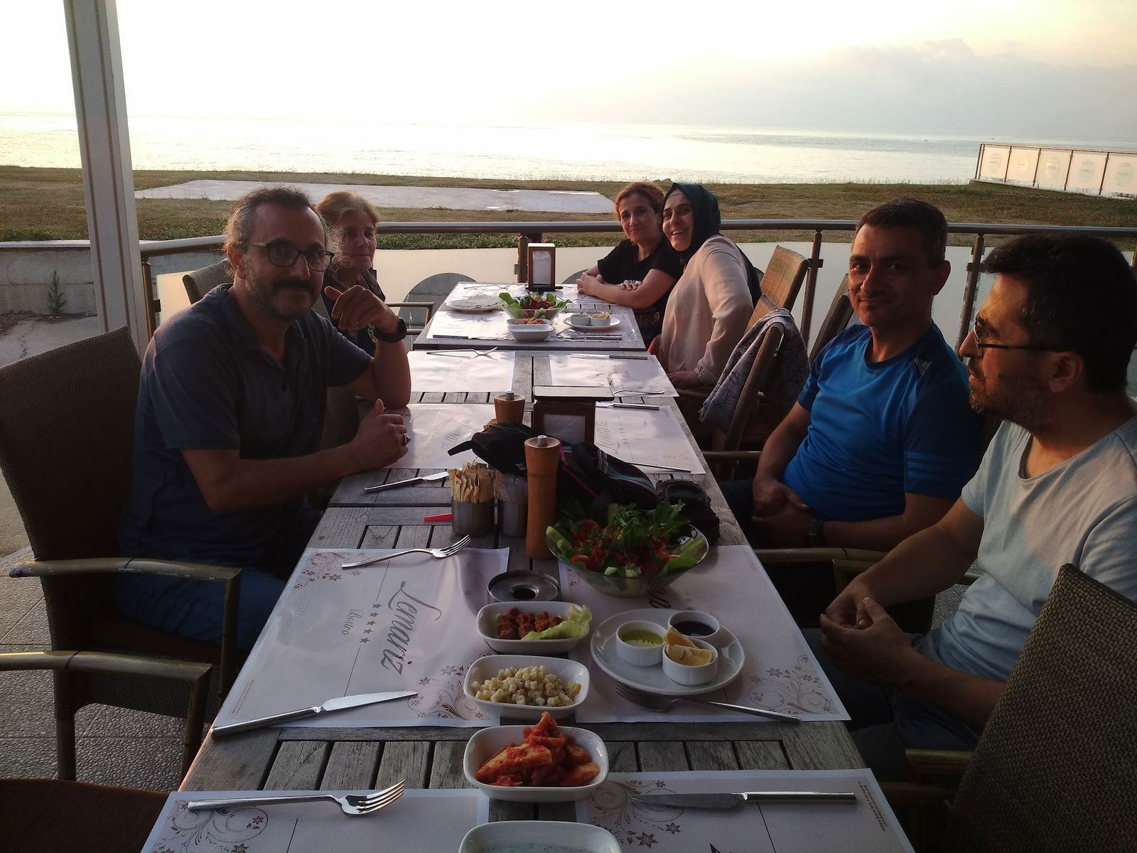 Lemariz Et Restaurant-Cafe Bistro