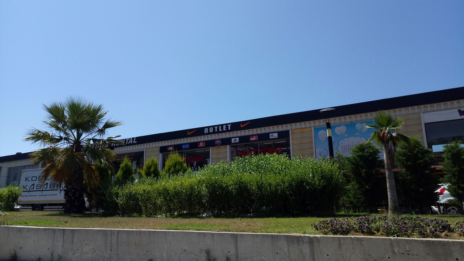 Lemariz Et Restaurant-Cafe Bistro