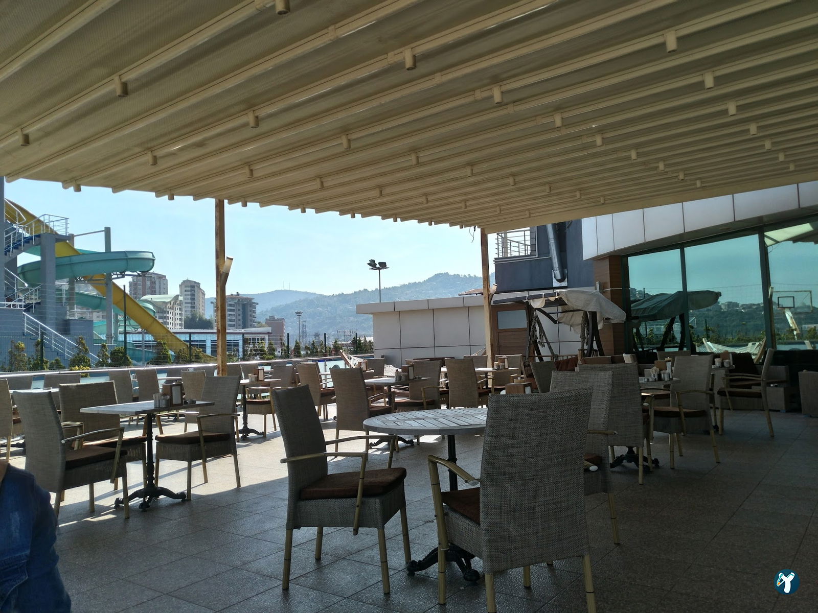 Lemariz Et Restaurant-Cafe Bistro