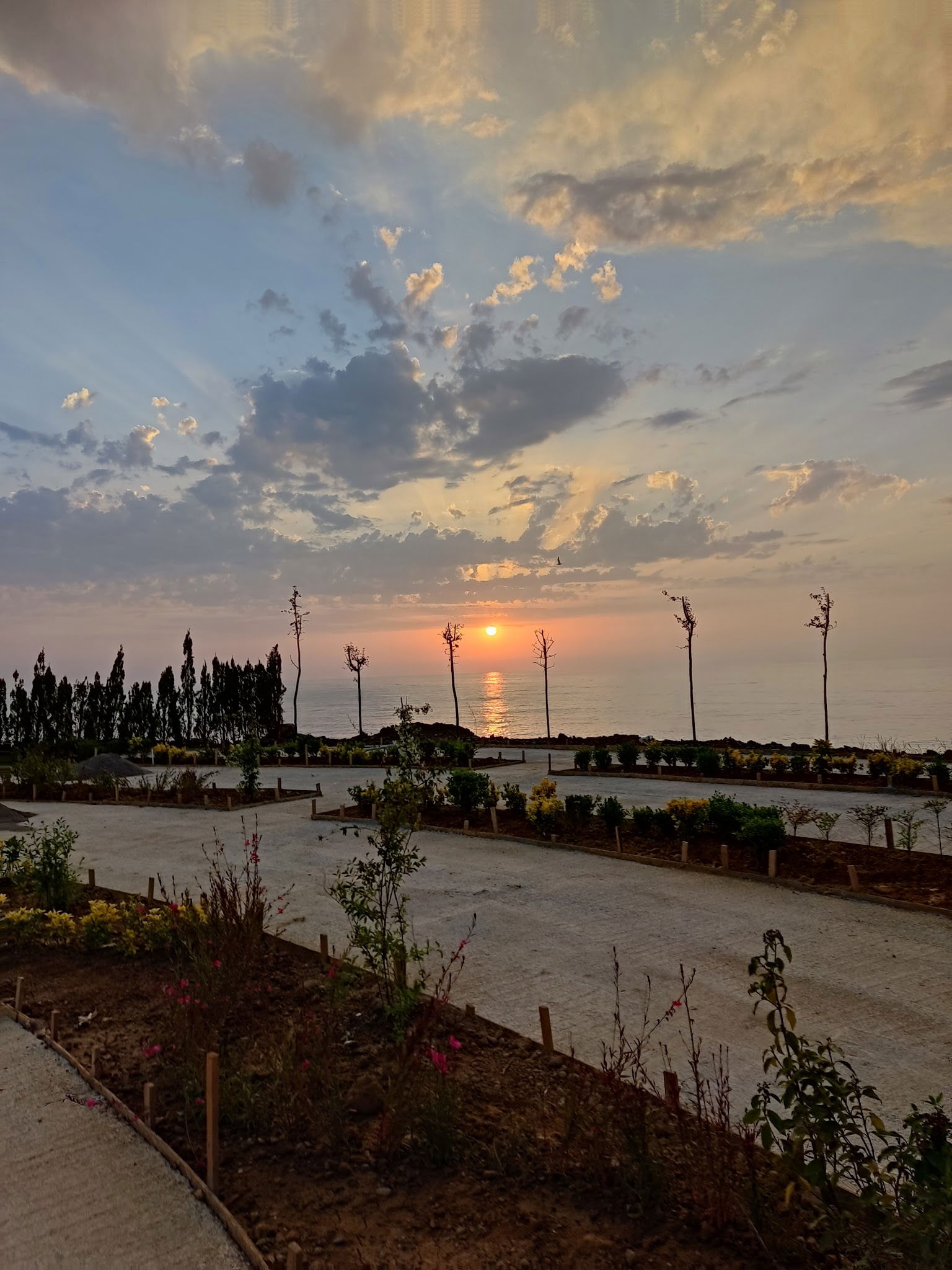 Lemariz Et Restaurant-Cafe Bistro