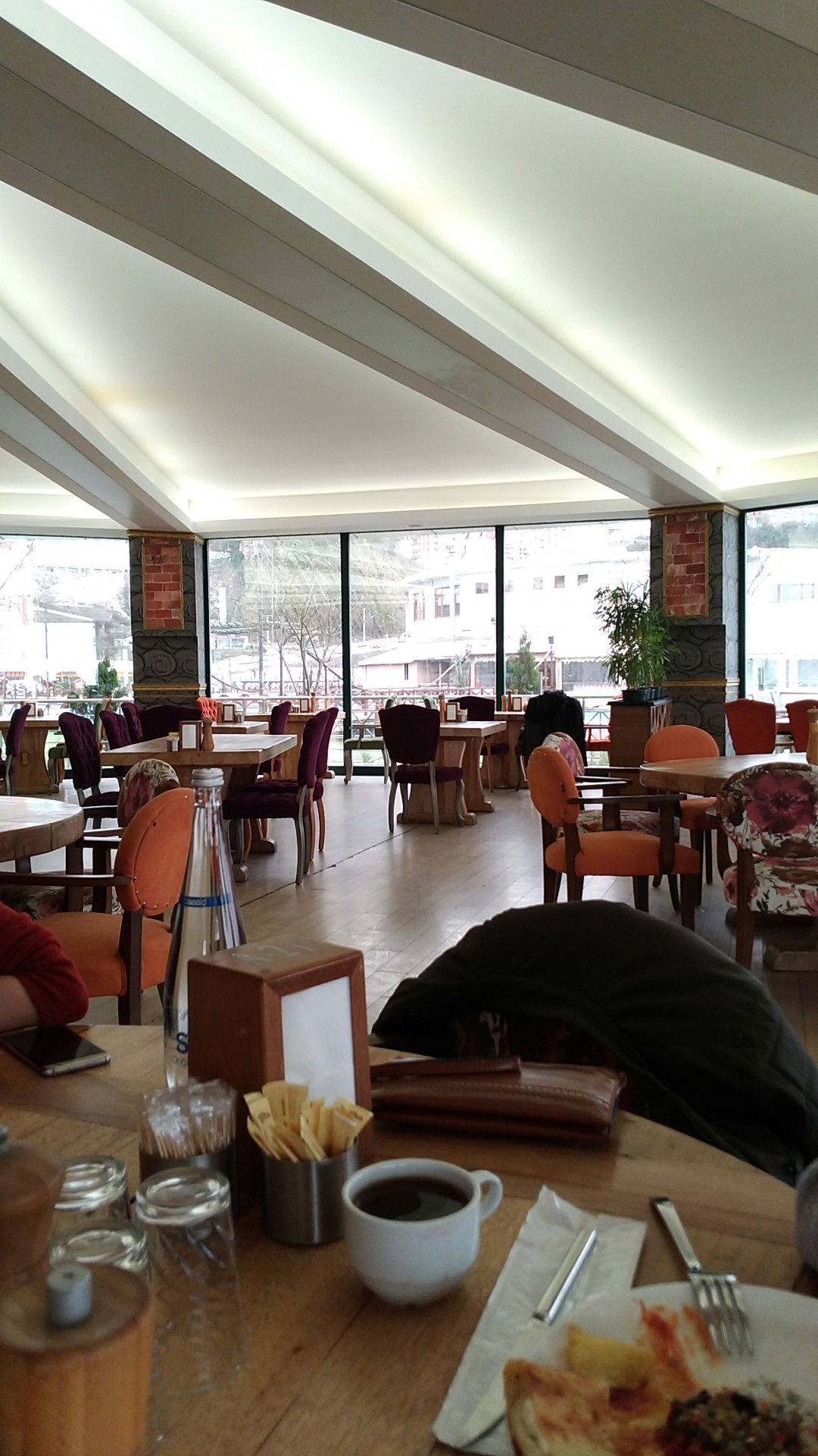 Lemariz Et Restaurant-Cafe Bistro