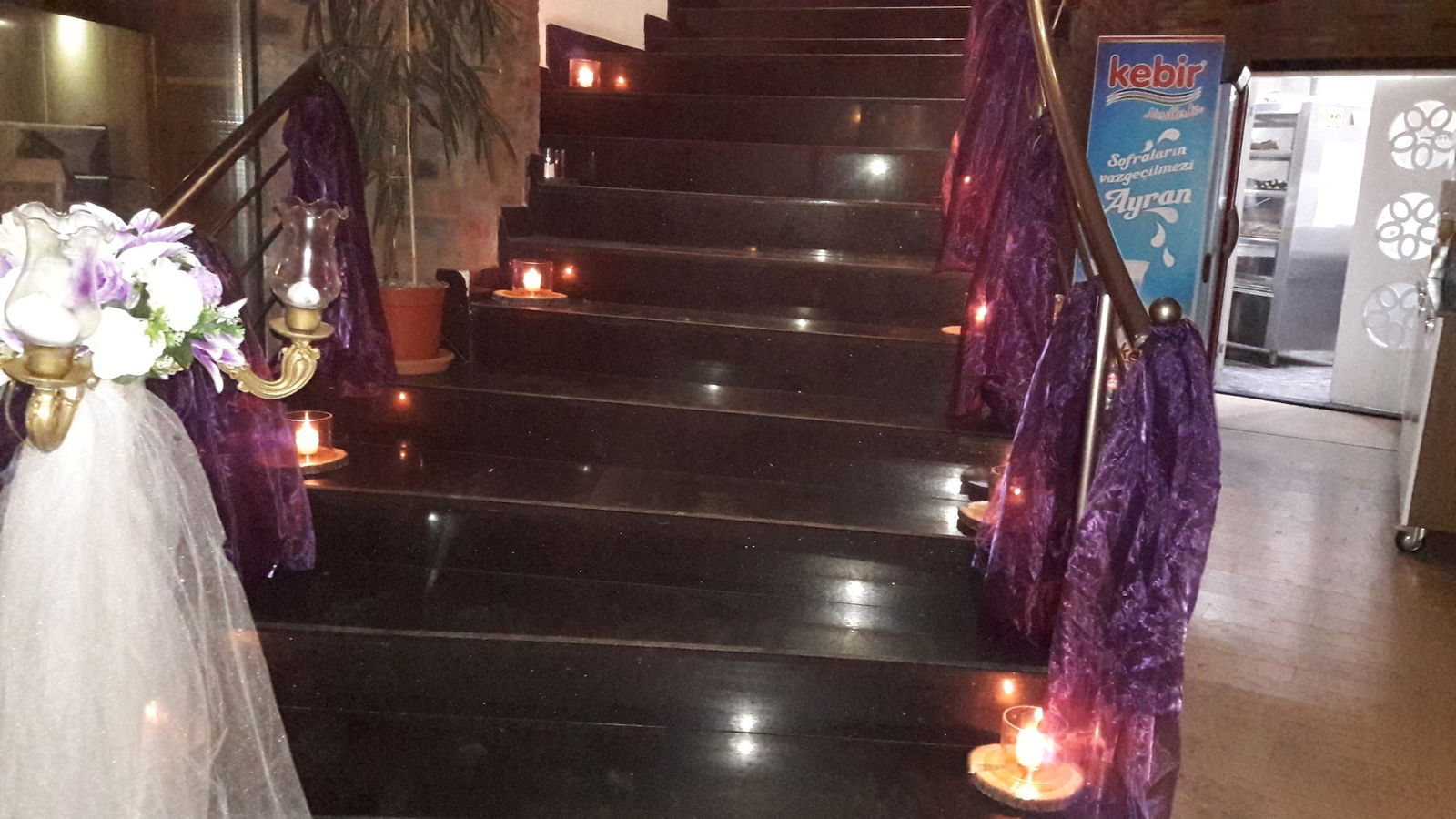 Lemariz Et Restaurant-Cafe Bistro