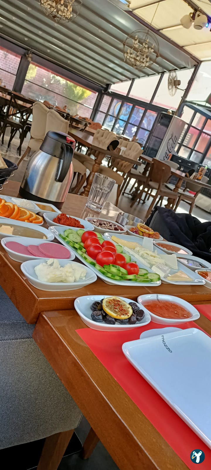 Mozzo Lounge&Bistro