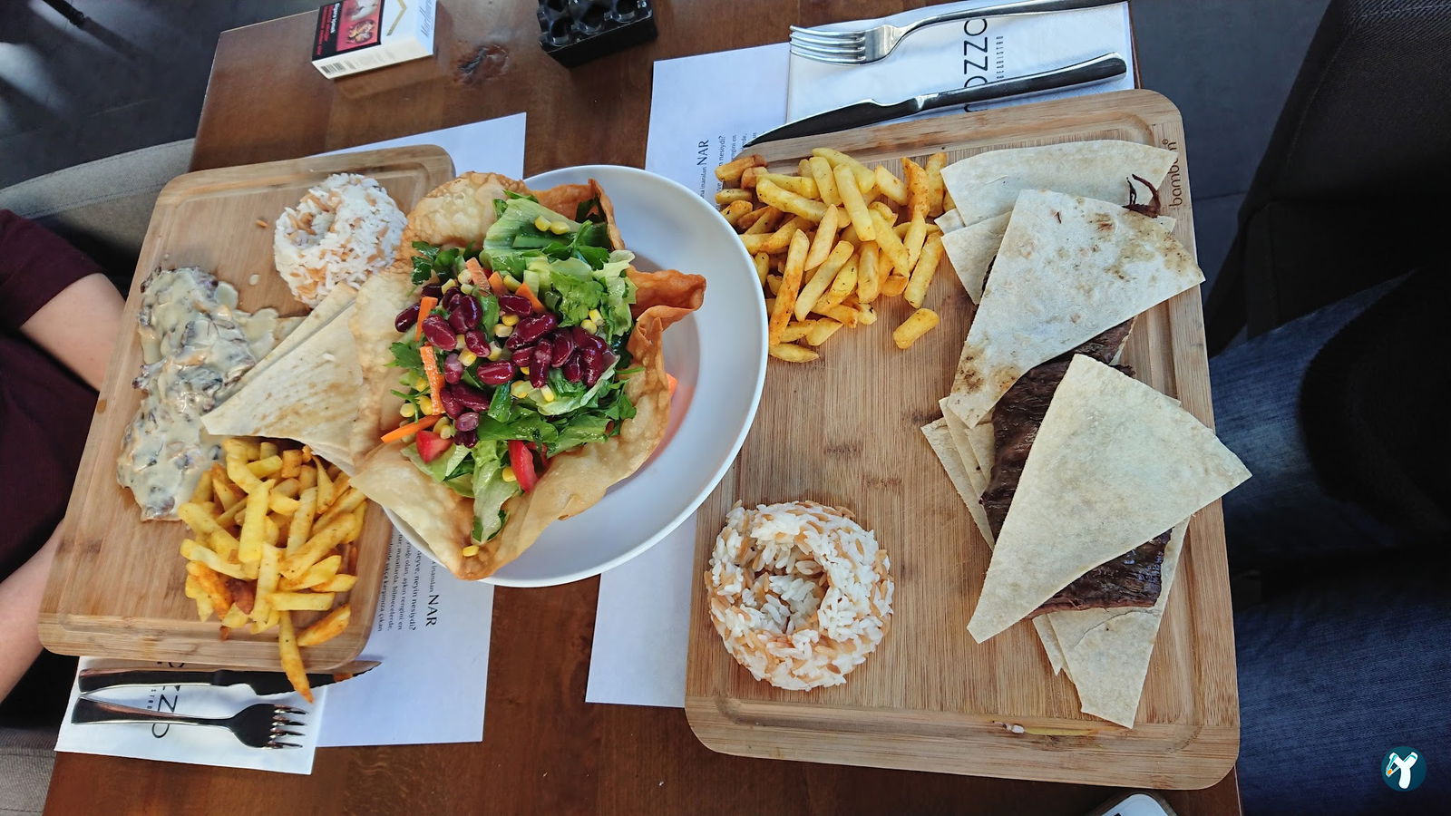 Mozzo Lounge&Bistro