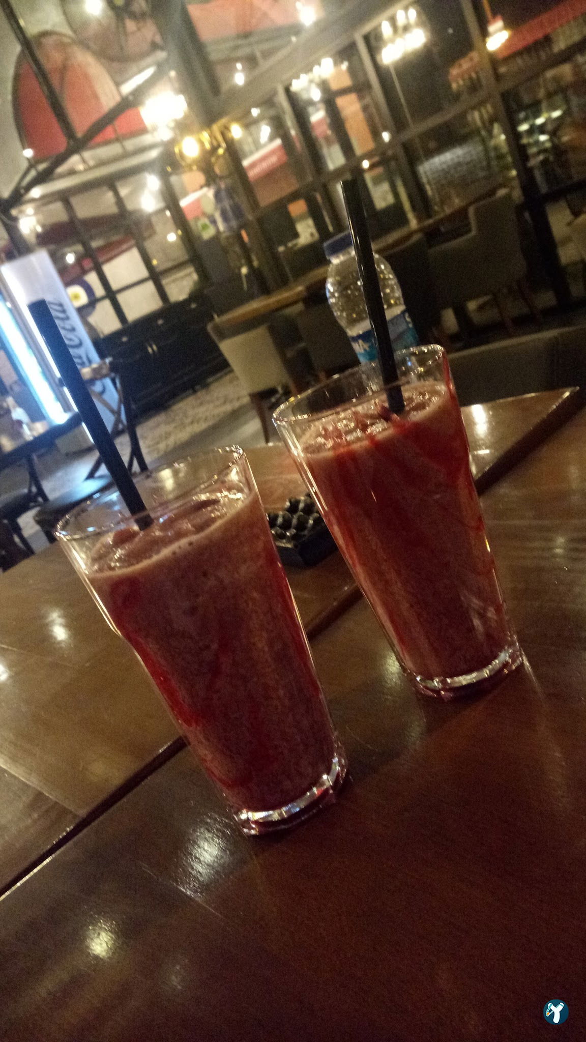 Mozzo Lounge&Bistro