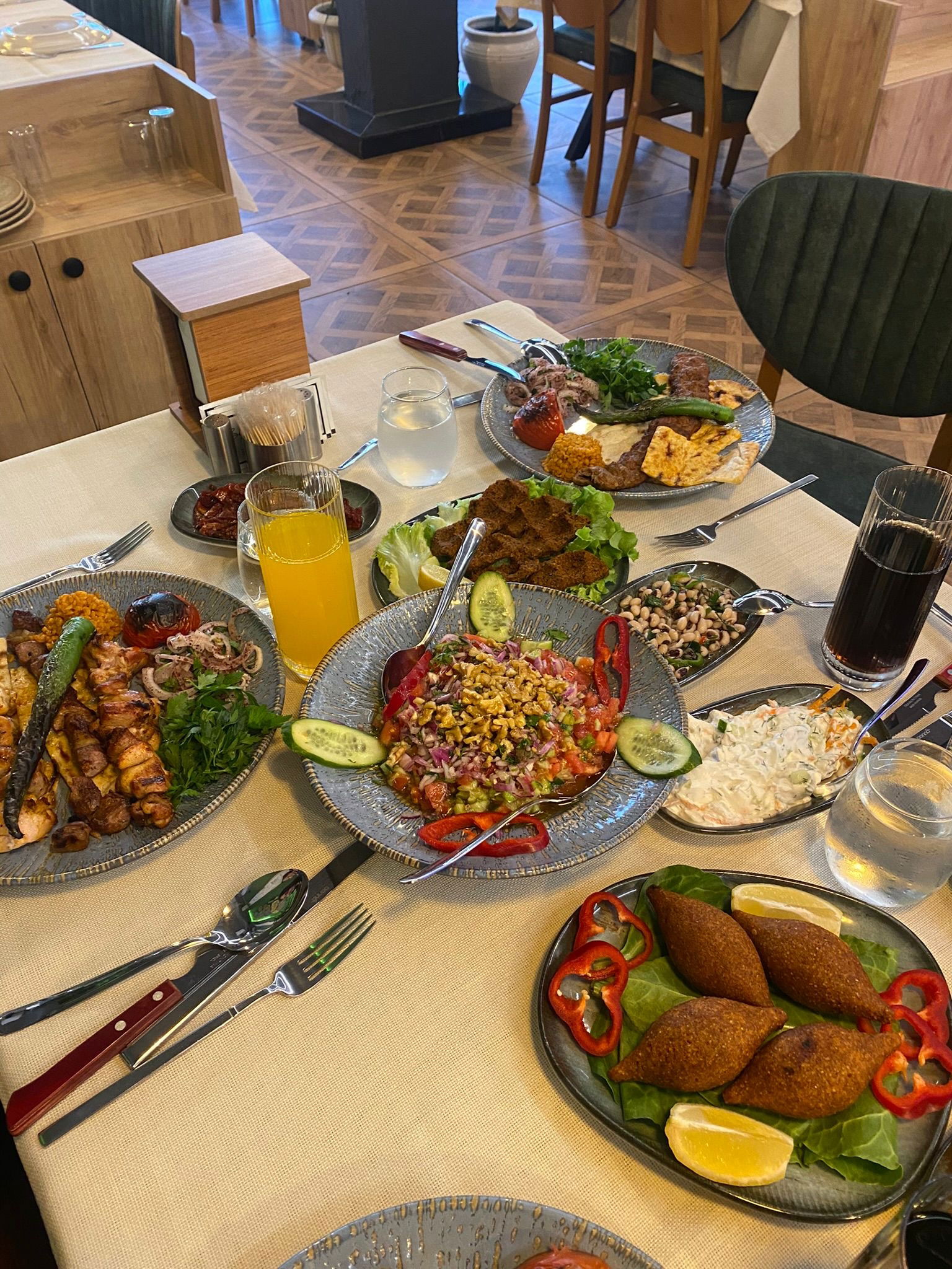 Bizim Yaka Restaurant