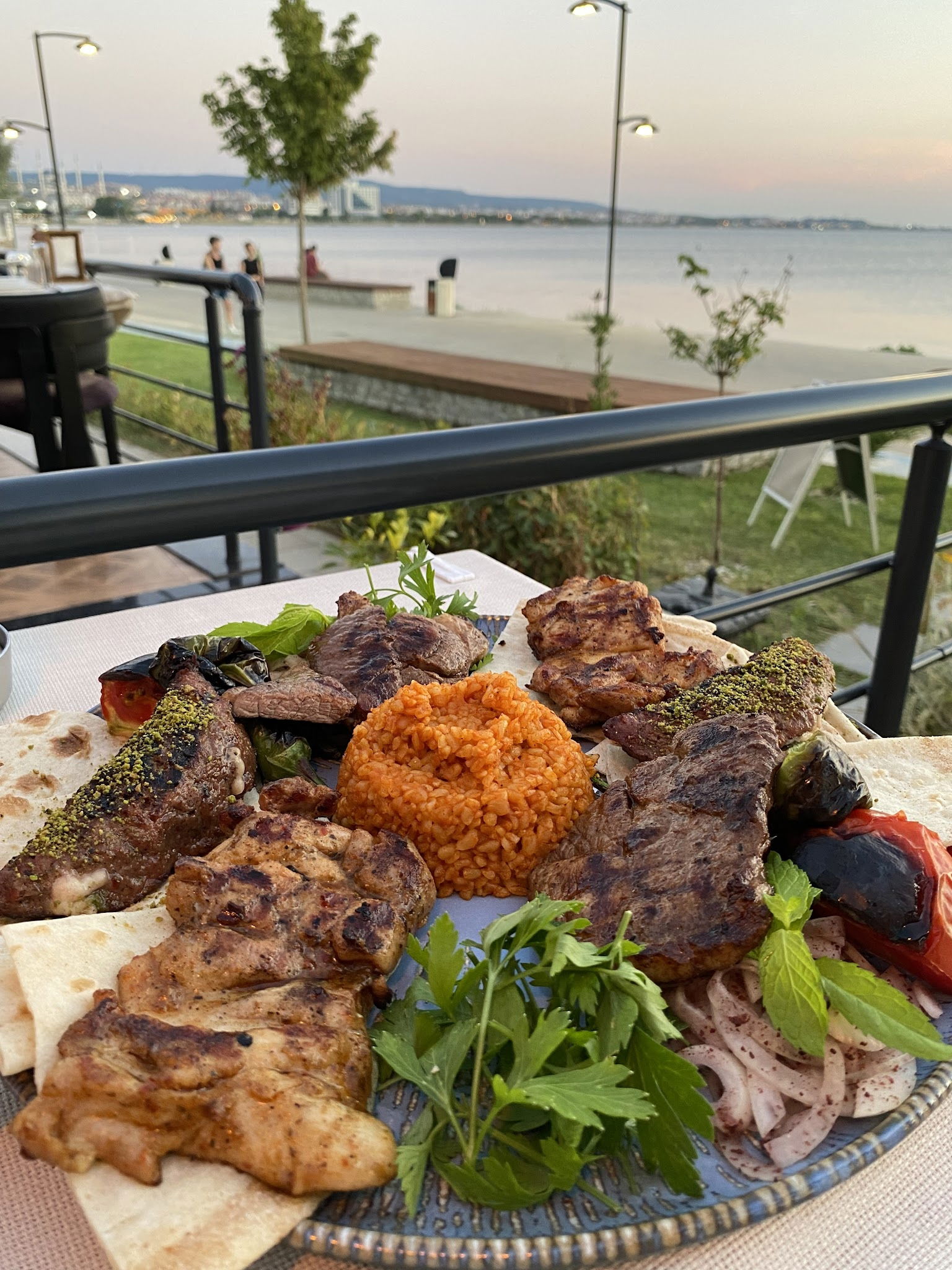 Bizim Yaka Restaurant