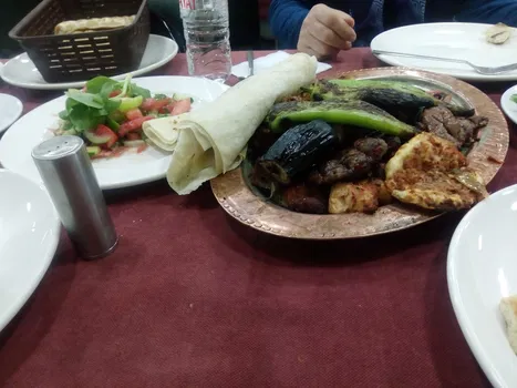 Sabah Et Lokantası resimleri