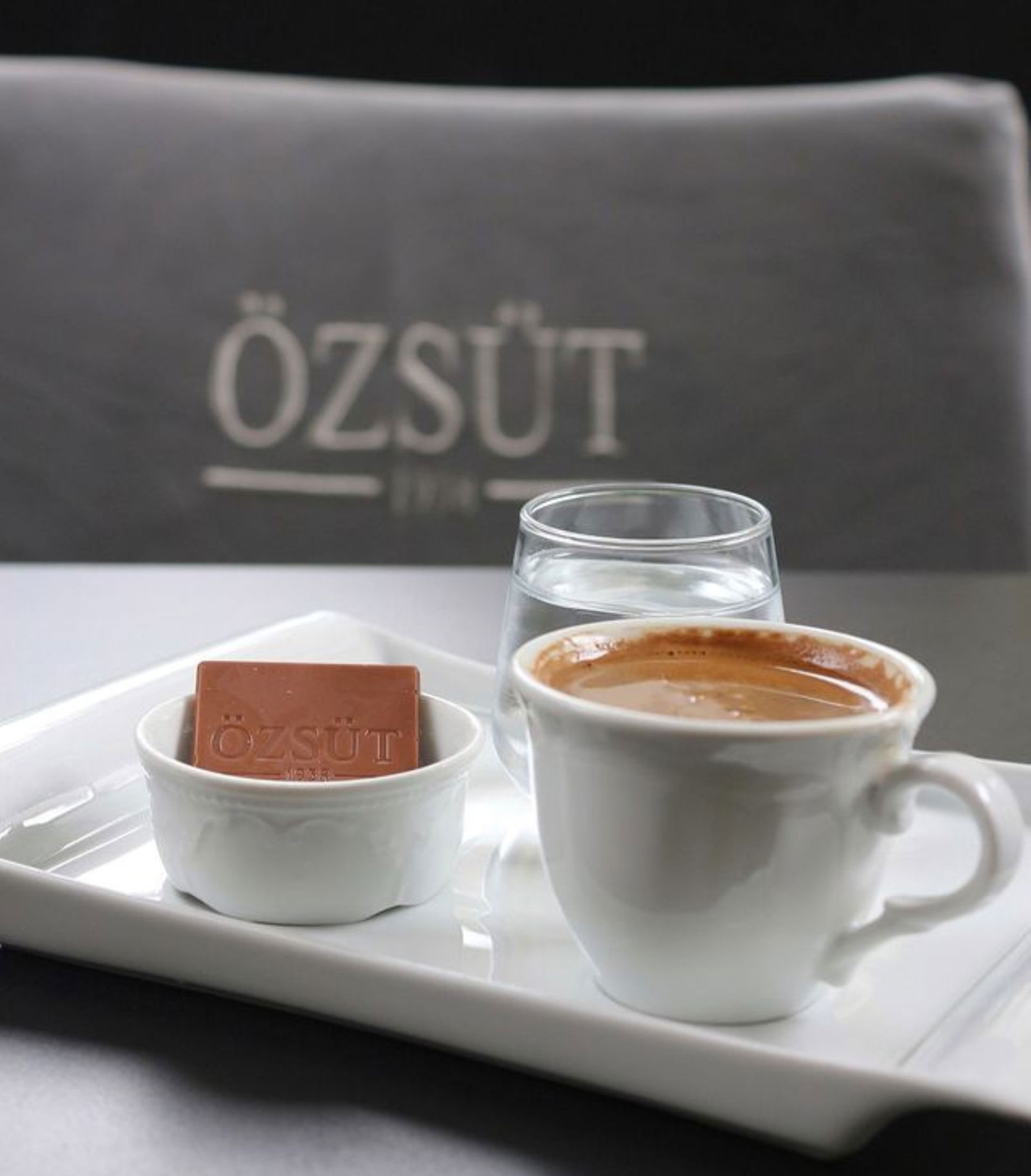 Damla Sakızlı Türk Kahvesi