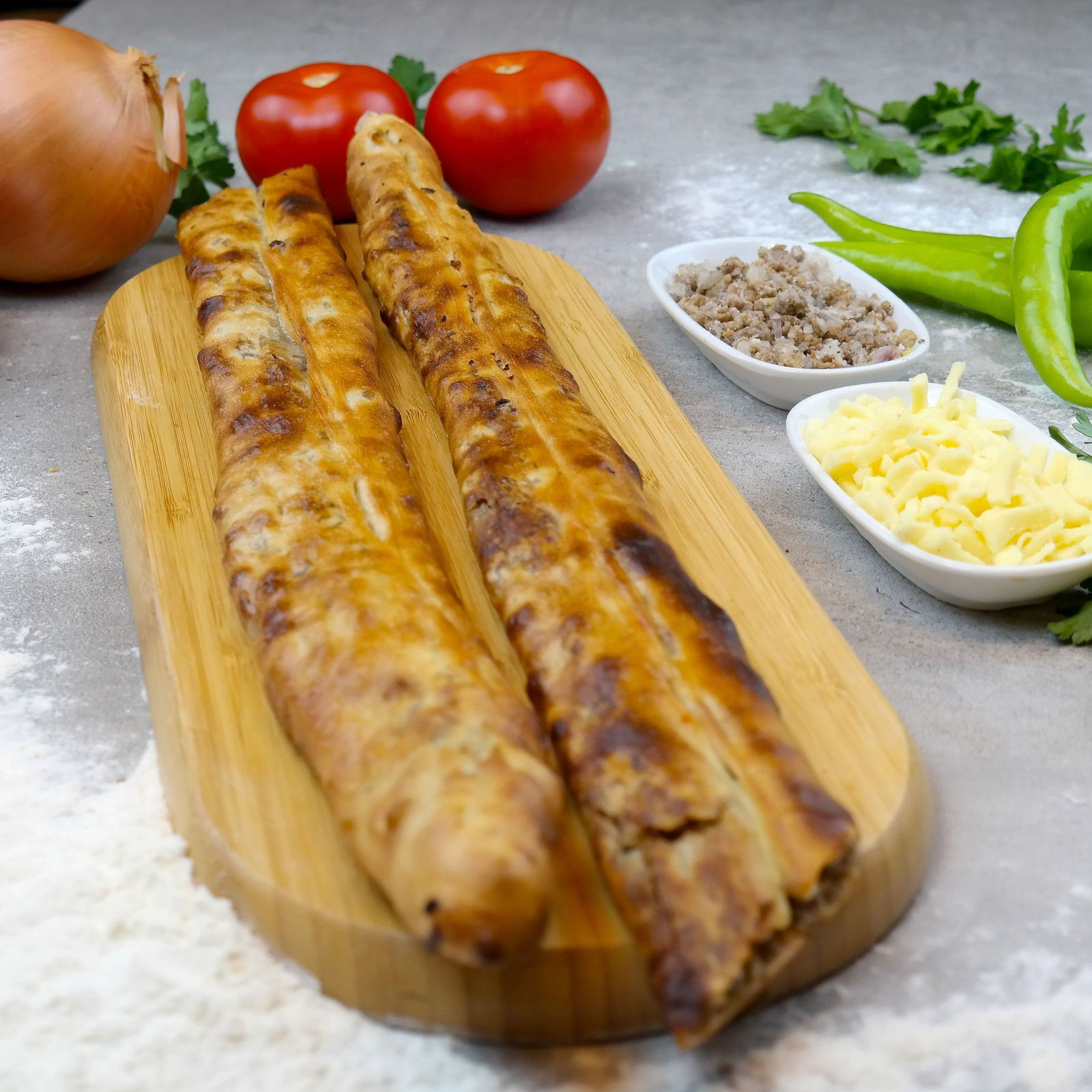 Kıymalı Kavurmalı Bafra Pidesi (Kapalı)