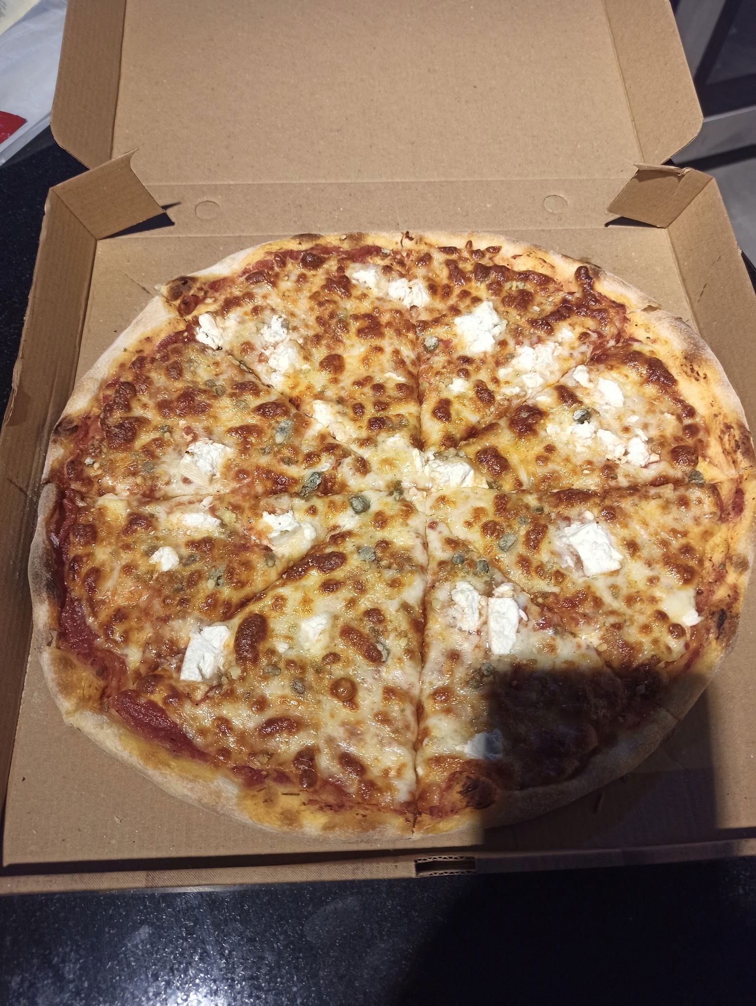 Nobel Restaurant & Pizzeria