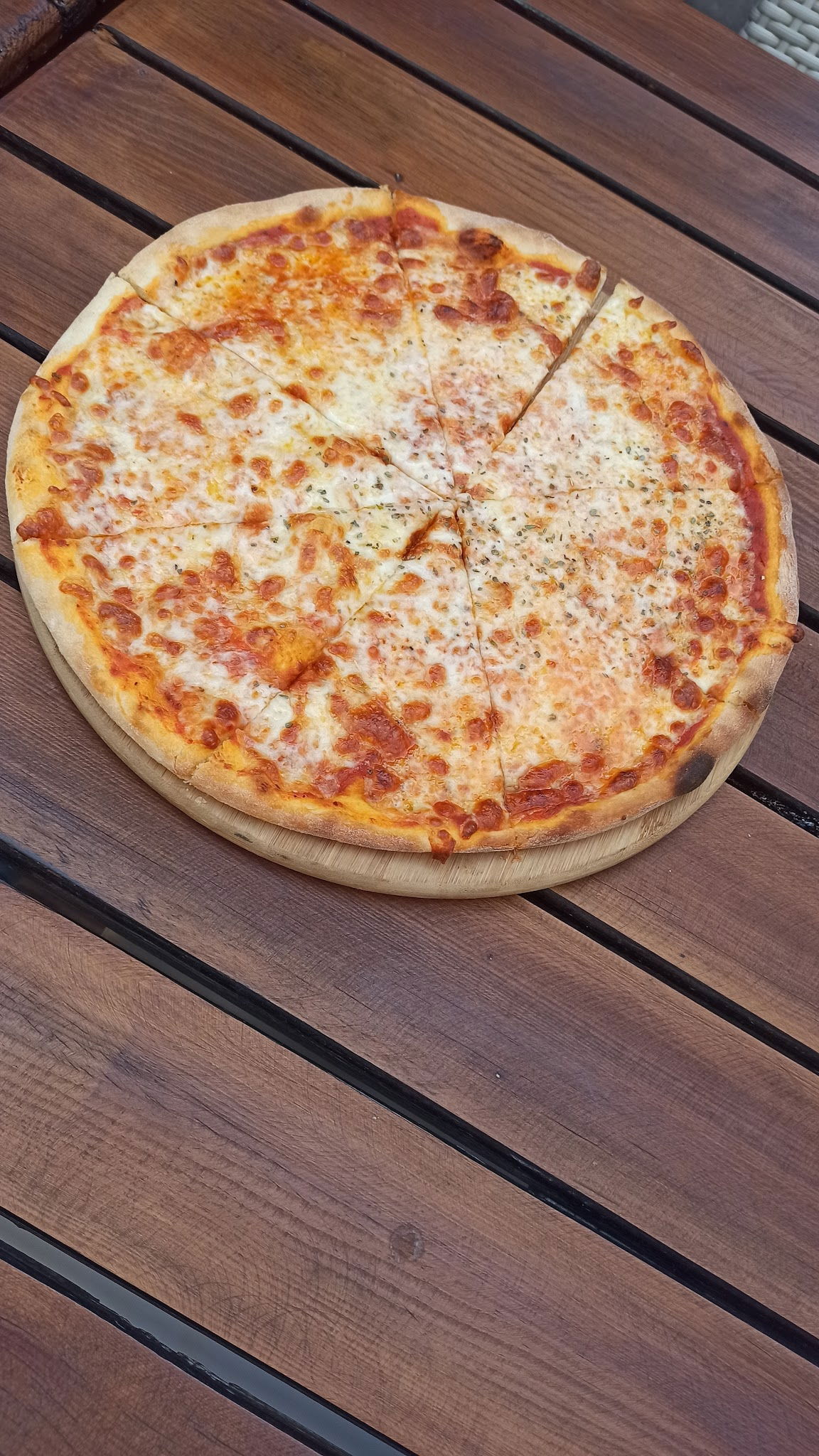 Nobel Restaurant & Pizzeria