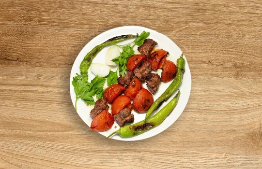 Halit Üstün Eller kebap salonu resimleri