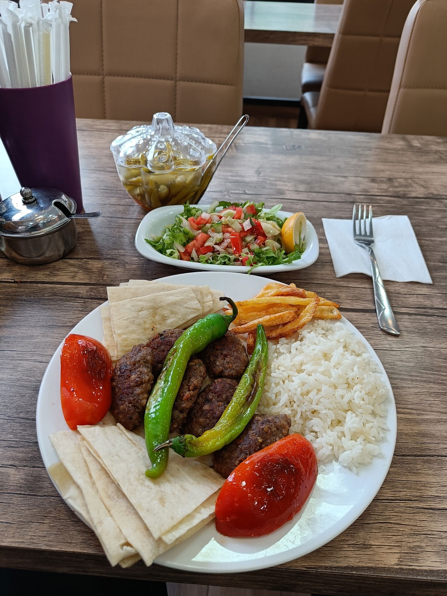 Bahar Döner Salonu