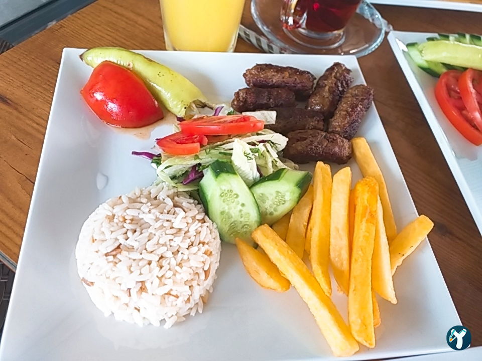 Atom Cafe Ataşehir Şubesi