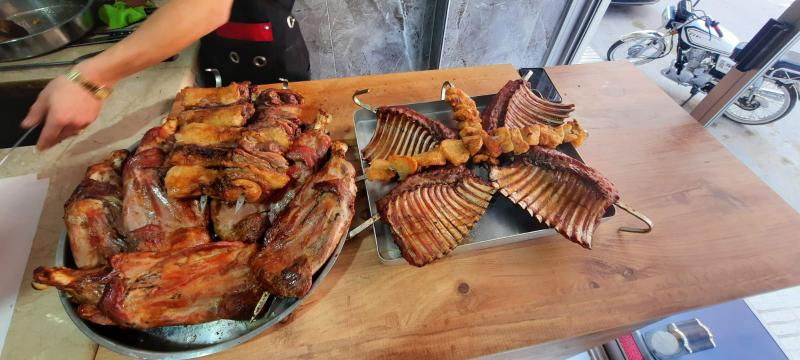 Tandır Kebap Nazmi Ustanın Yeri