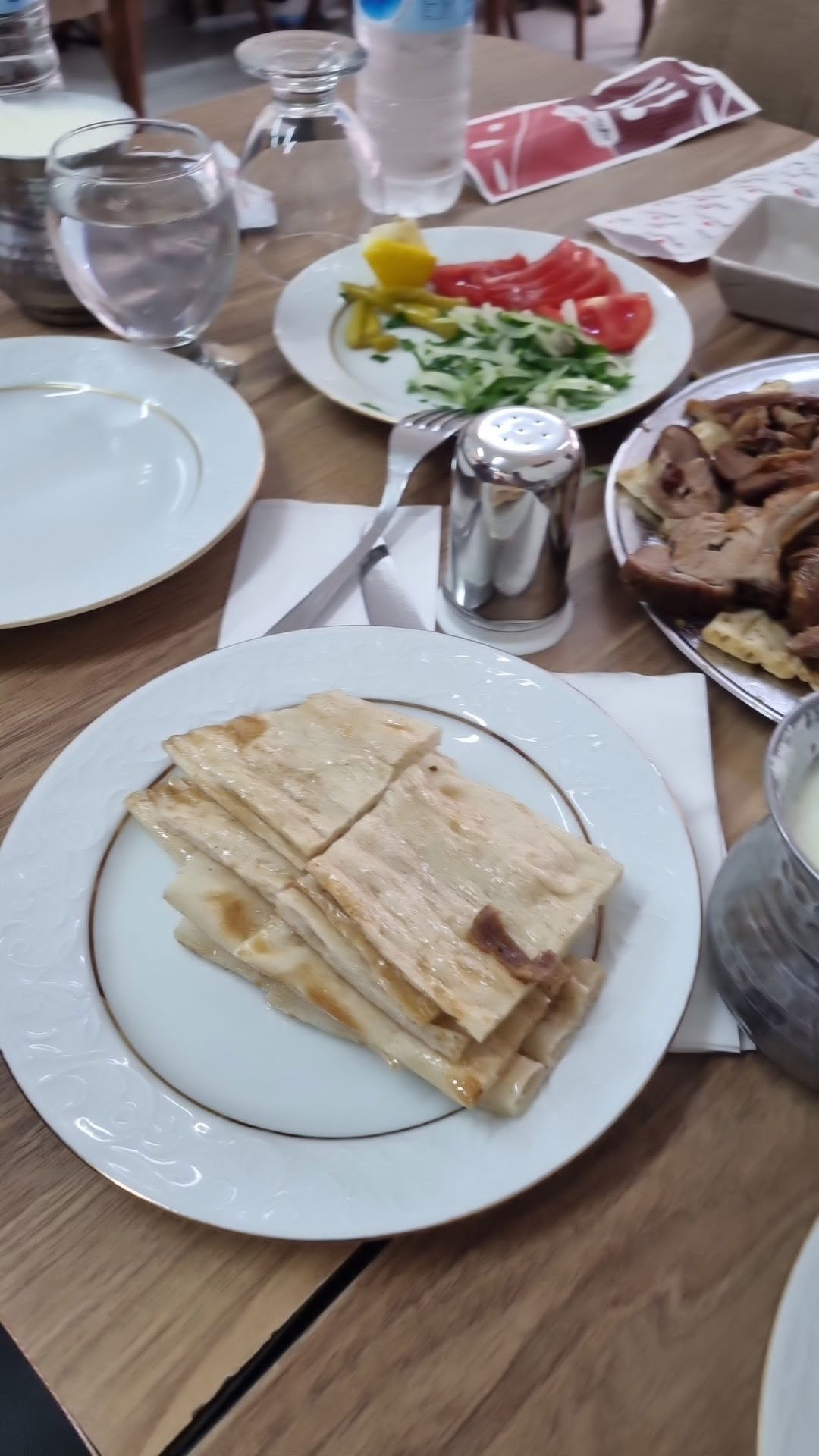 Tandır Kebap Nazmi Ustanın Yeri