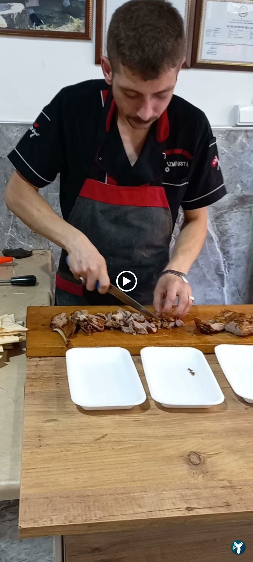 Tandır Kebap Nazmi Ustanın Yeri