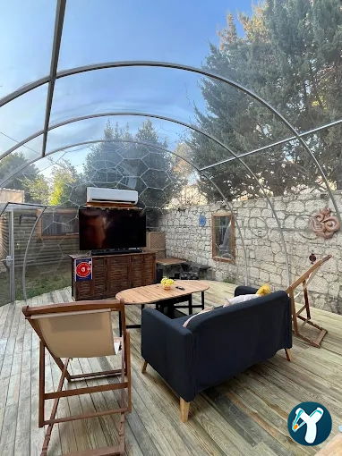 Banana Alaçatı Food & Stay