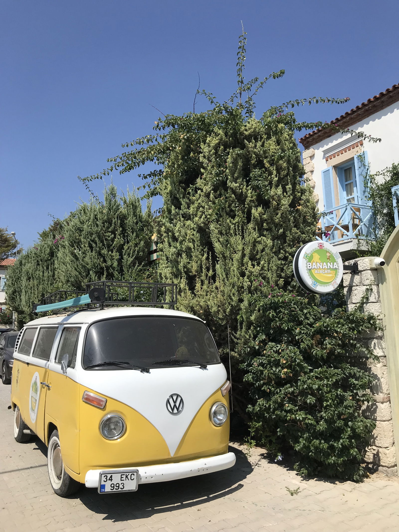 Banana Alaçatı Food & Stay