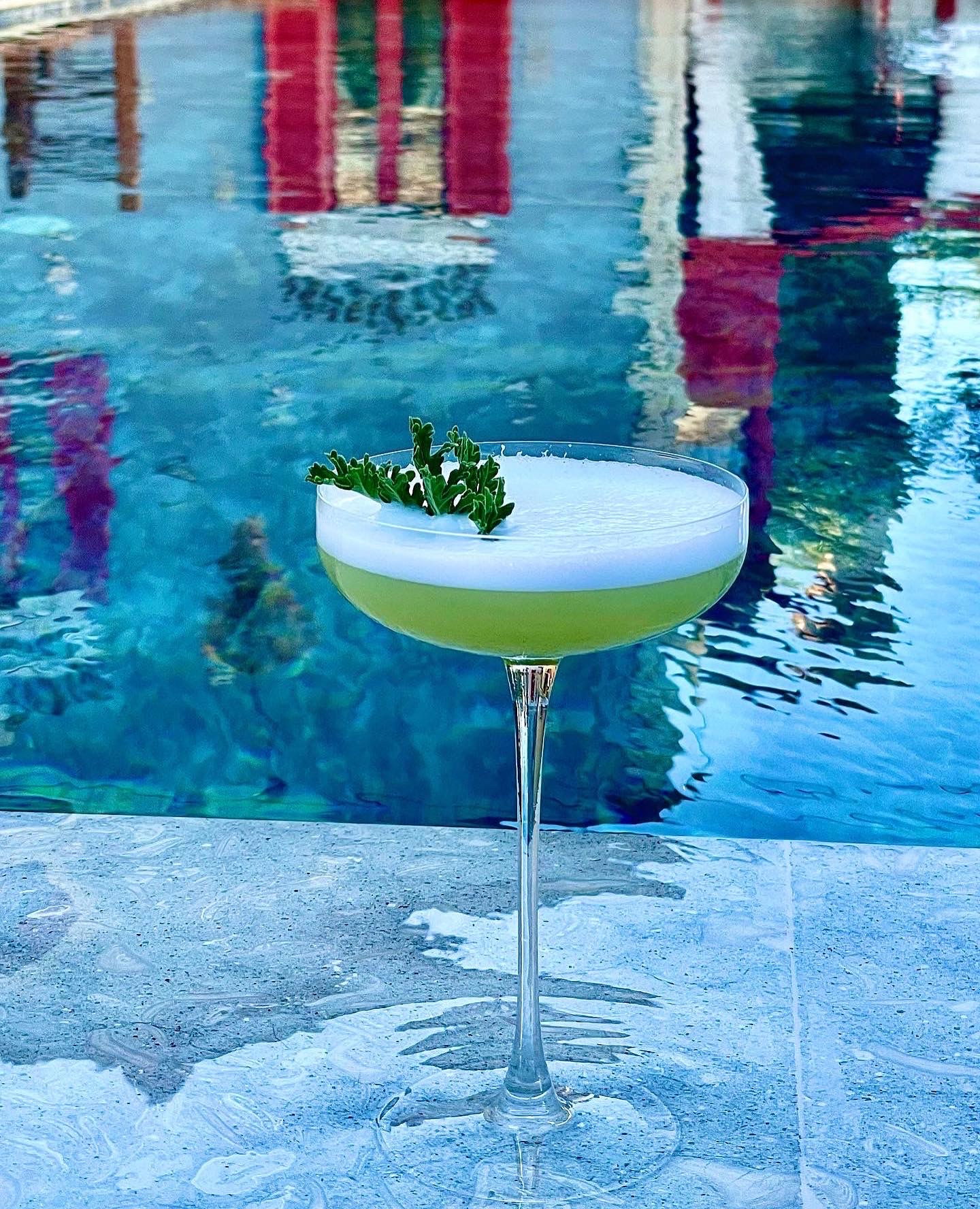 Banana Alaçatı Food & Stay