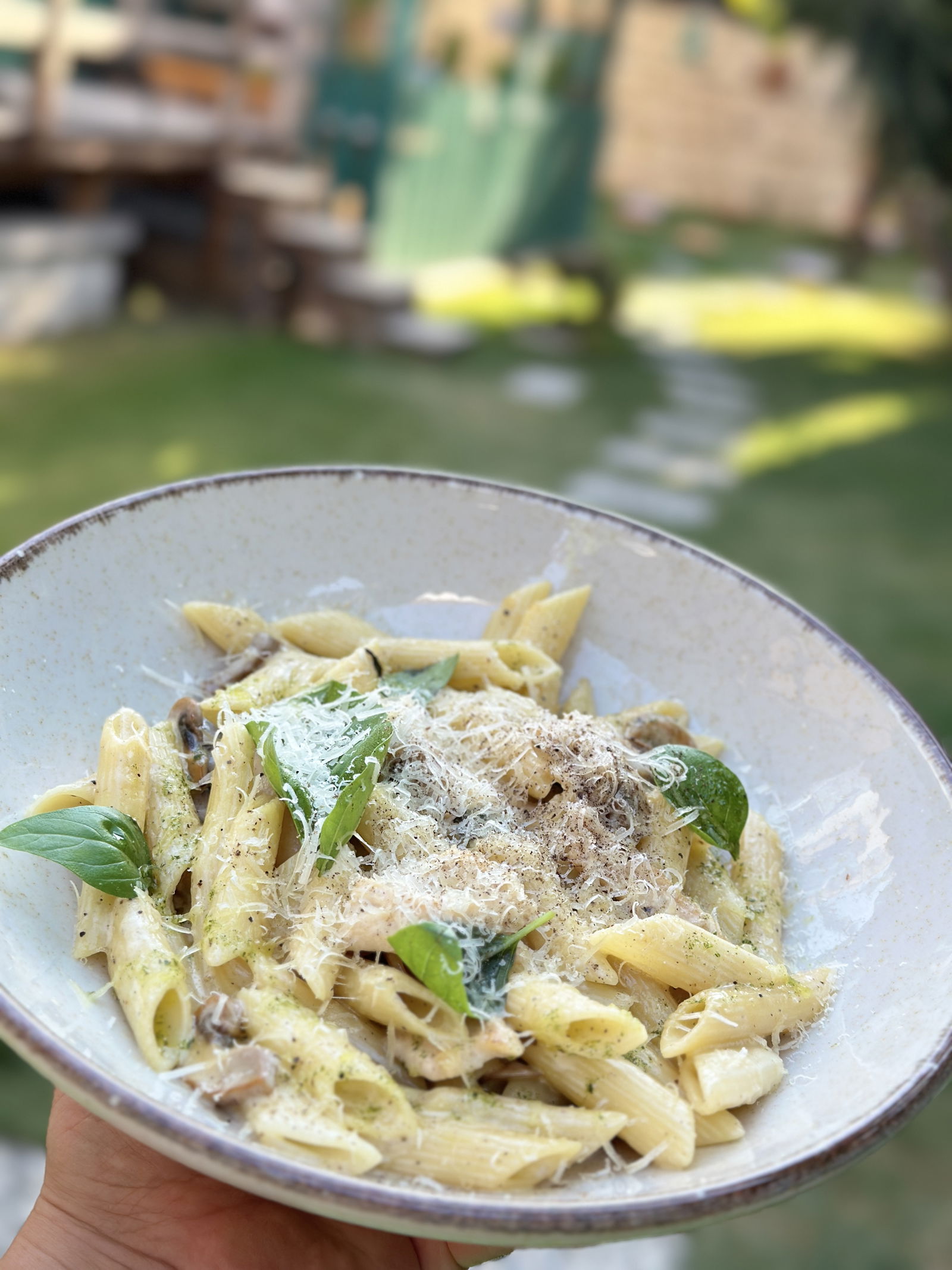 Banana Alaçatı Food & Stay