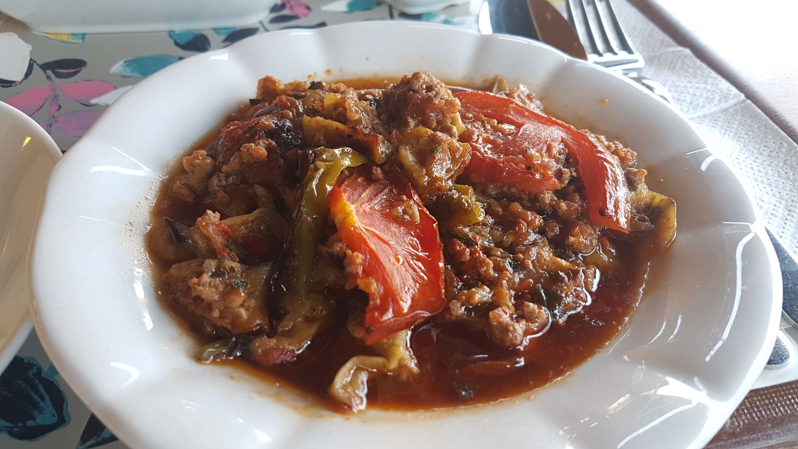 Hanımeli Ev Yemekleri Modern Türk Mutfağı