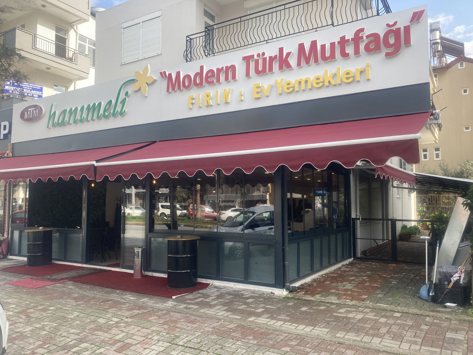 Hanımeli Ev Yemekleri Modern Türk Mutfağı