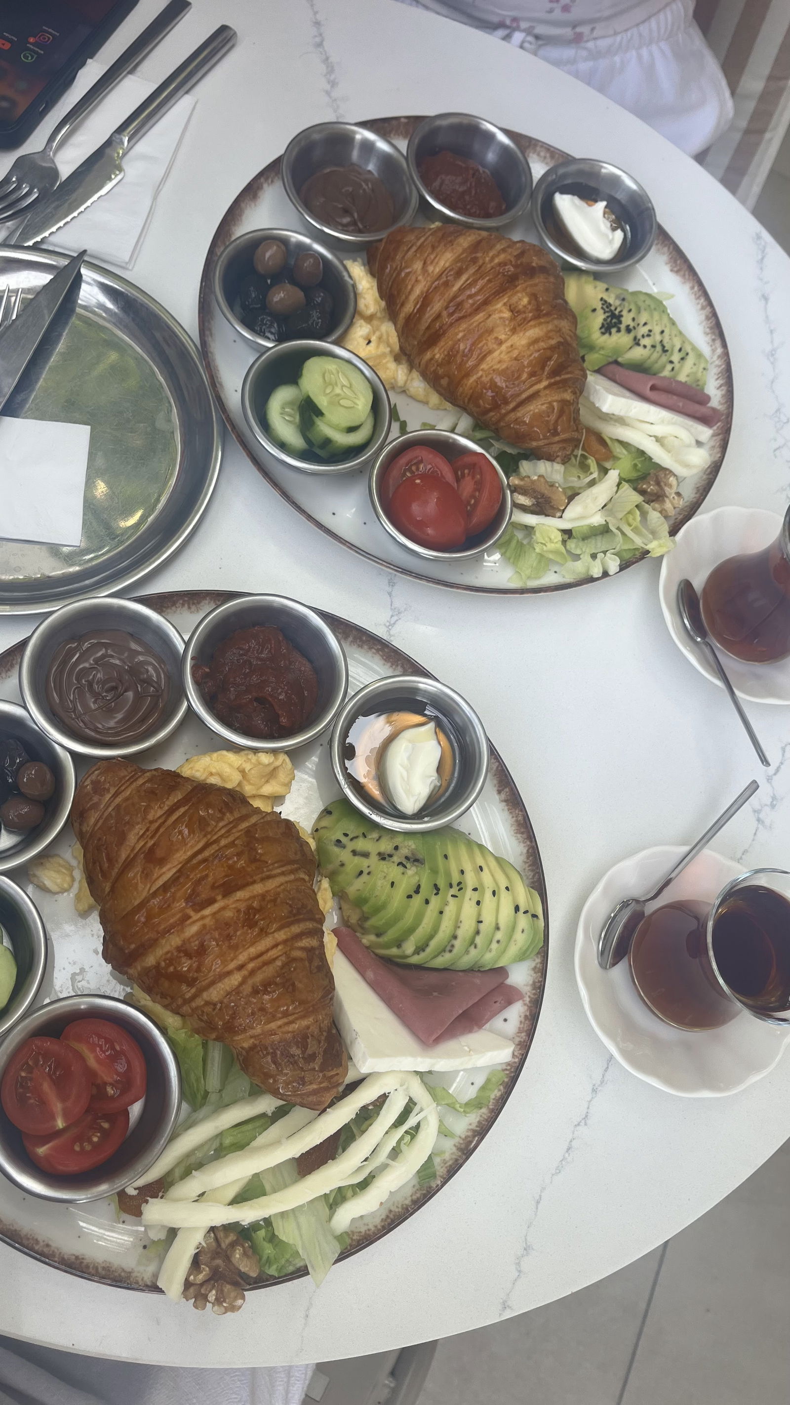 Kruvasunday Kuşadası