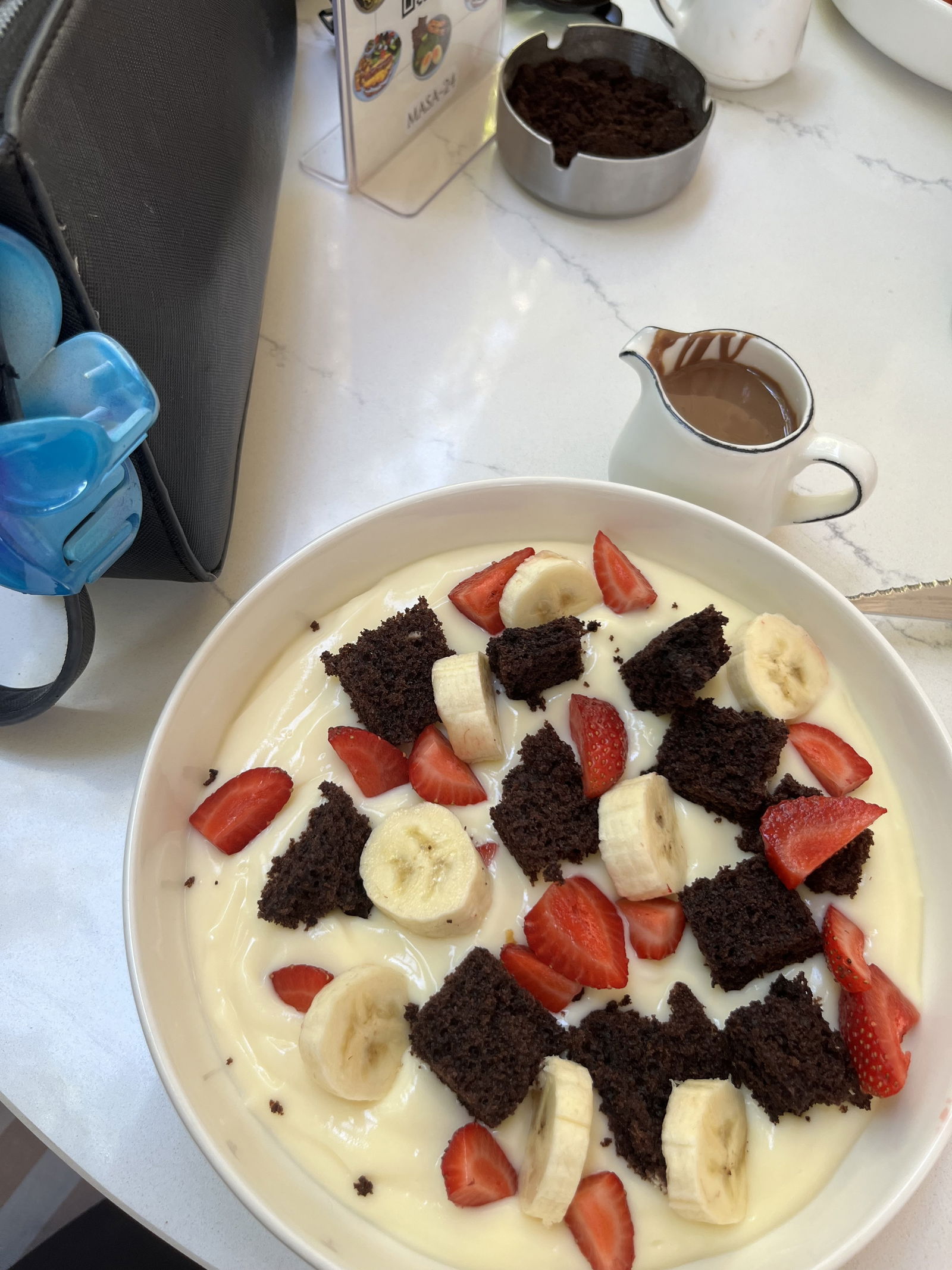 Kruvasunday Kuşadası