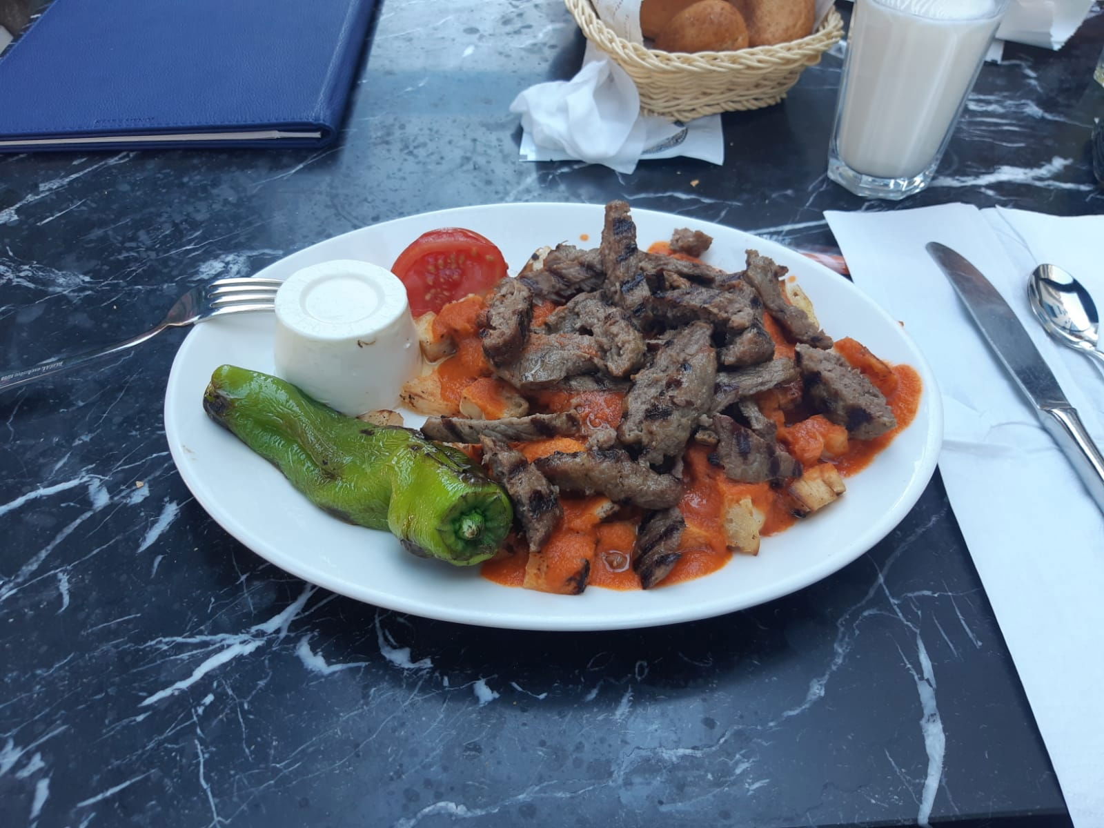 Belgizar Restoran & Sütlü Tatlı & Cafe