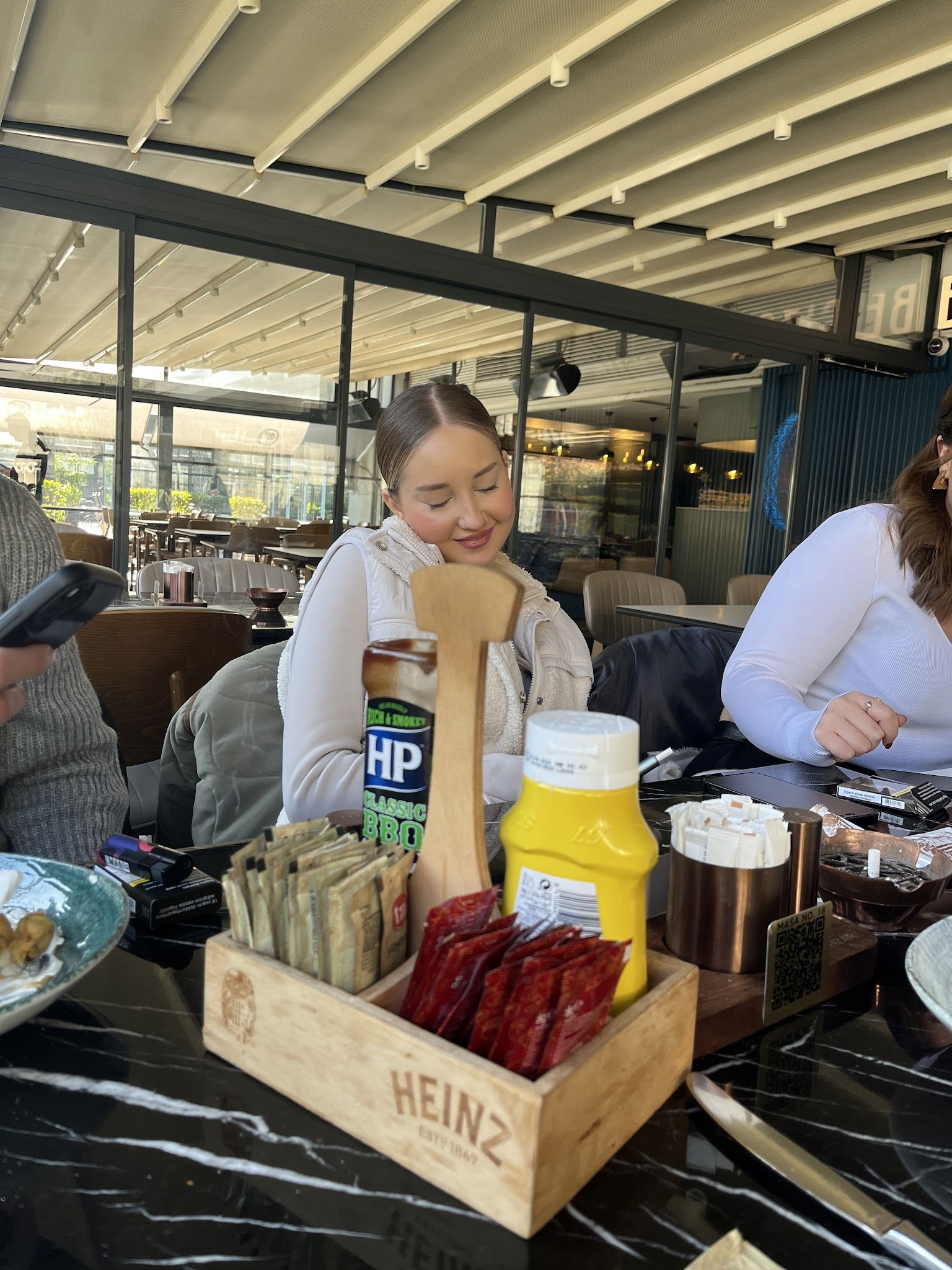 Belgizar Restoran & Sütlü Tatlı & Cafe