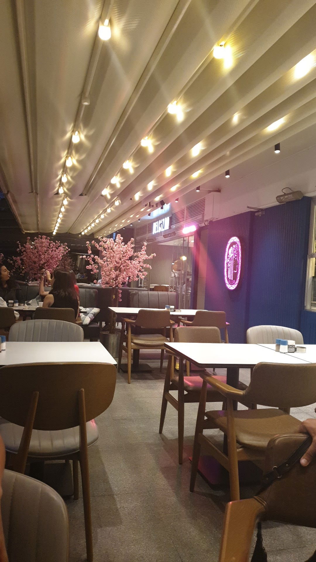 Belgizar Restoran & Sütlü Tatlı & Cafe