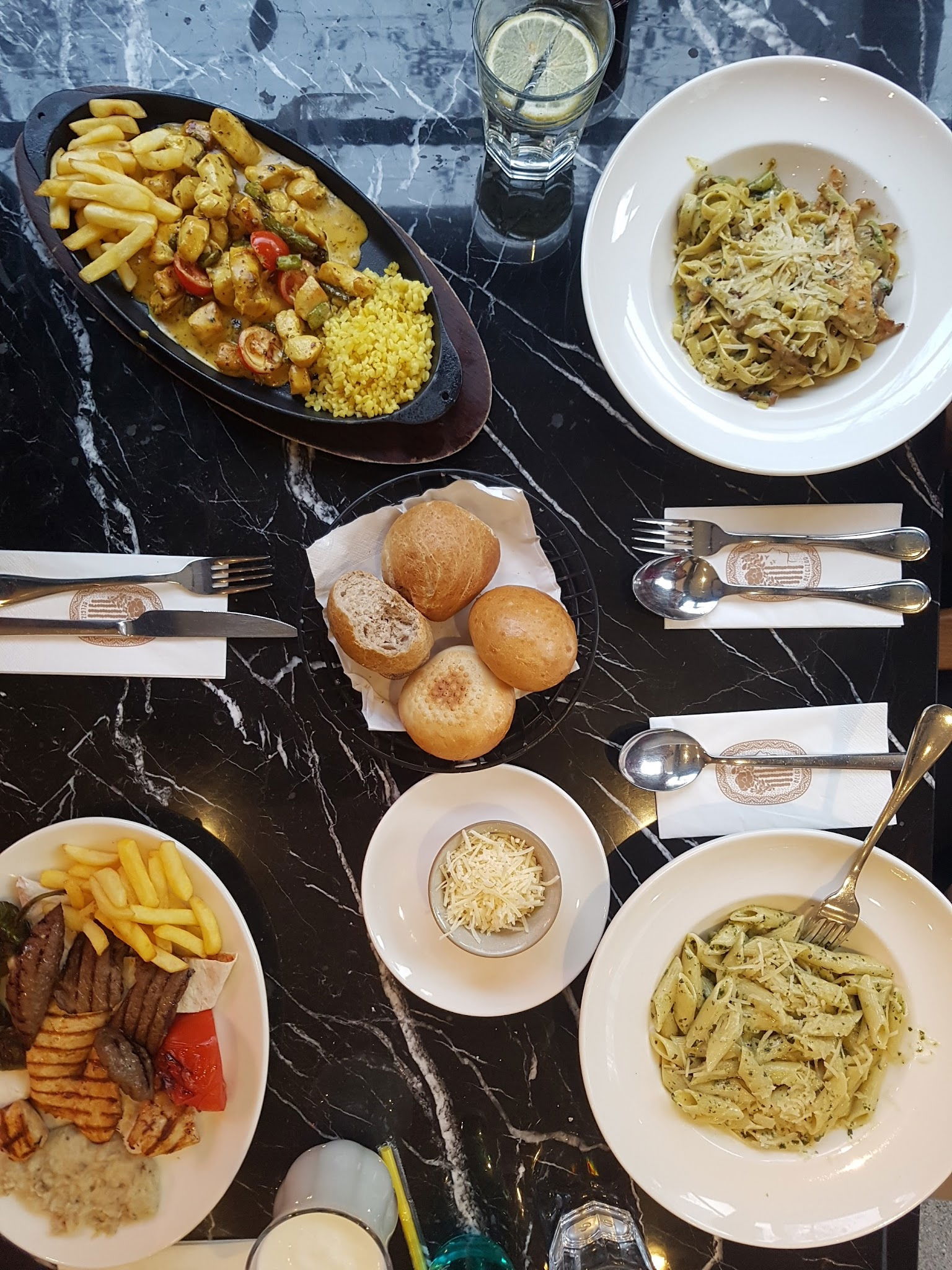 Belgizar Restoran & Sütlü Tatlı & Cafe