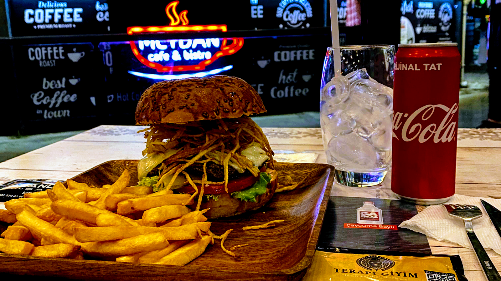 Meydan Cafe & Bistro & Nargile