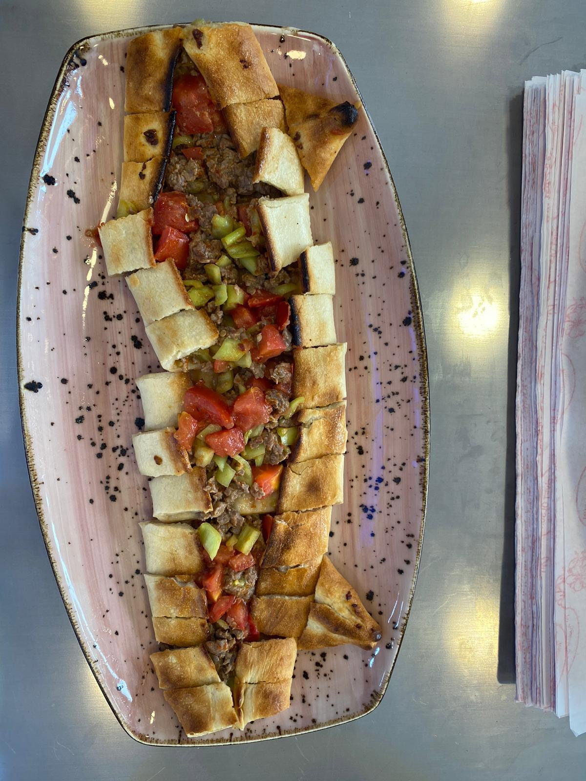 Karadeniz Güveç Pide