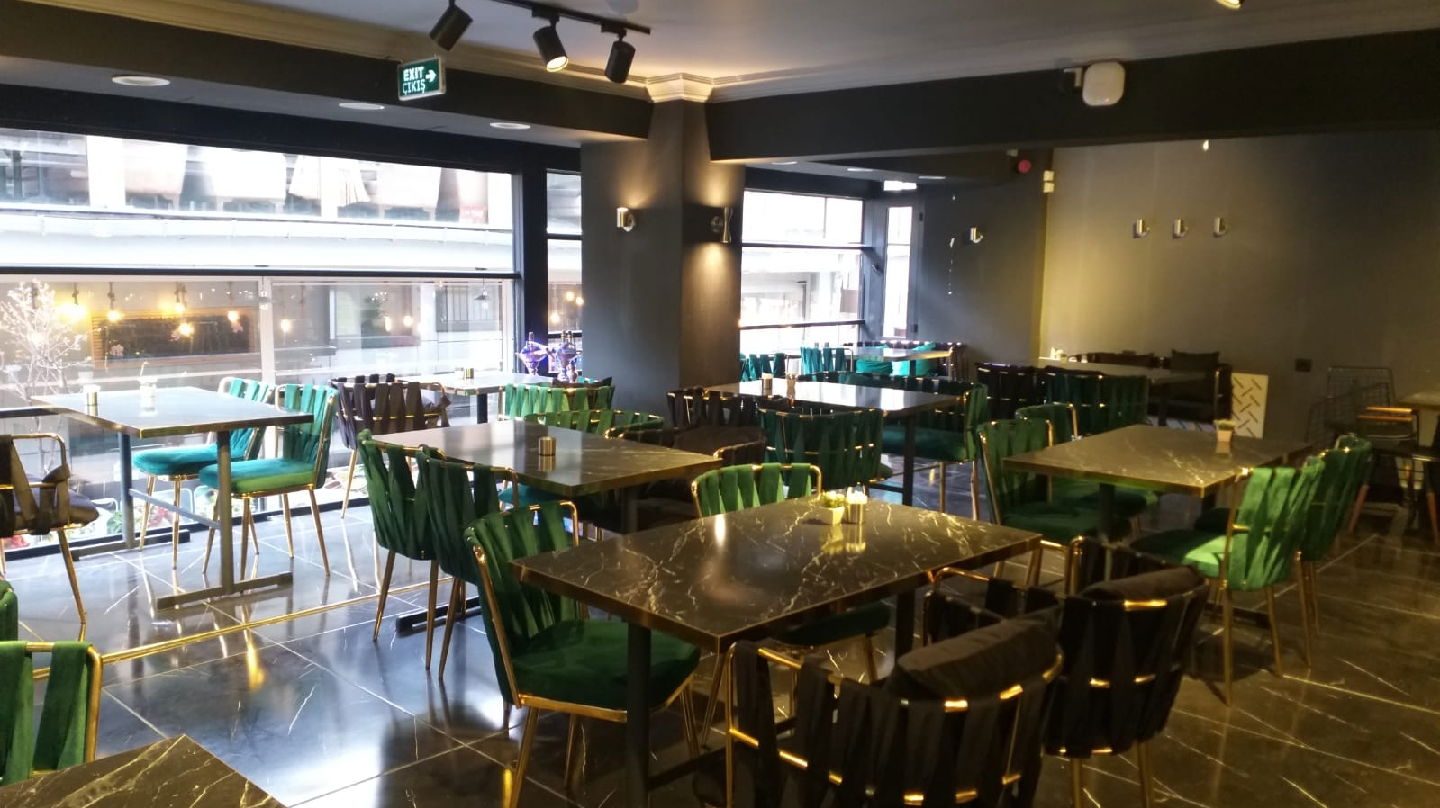Bistro Anhelo Nişantaşı Cafe Hookah