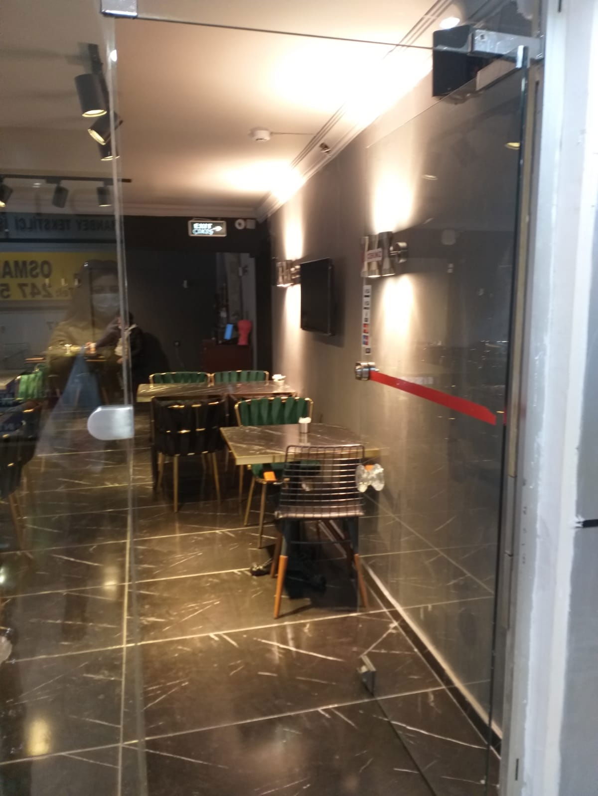 Bistro Anhelo Nişantaşı Cafe Hookah