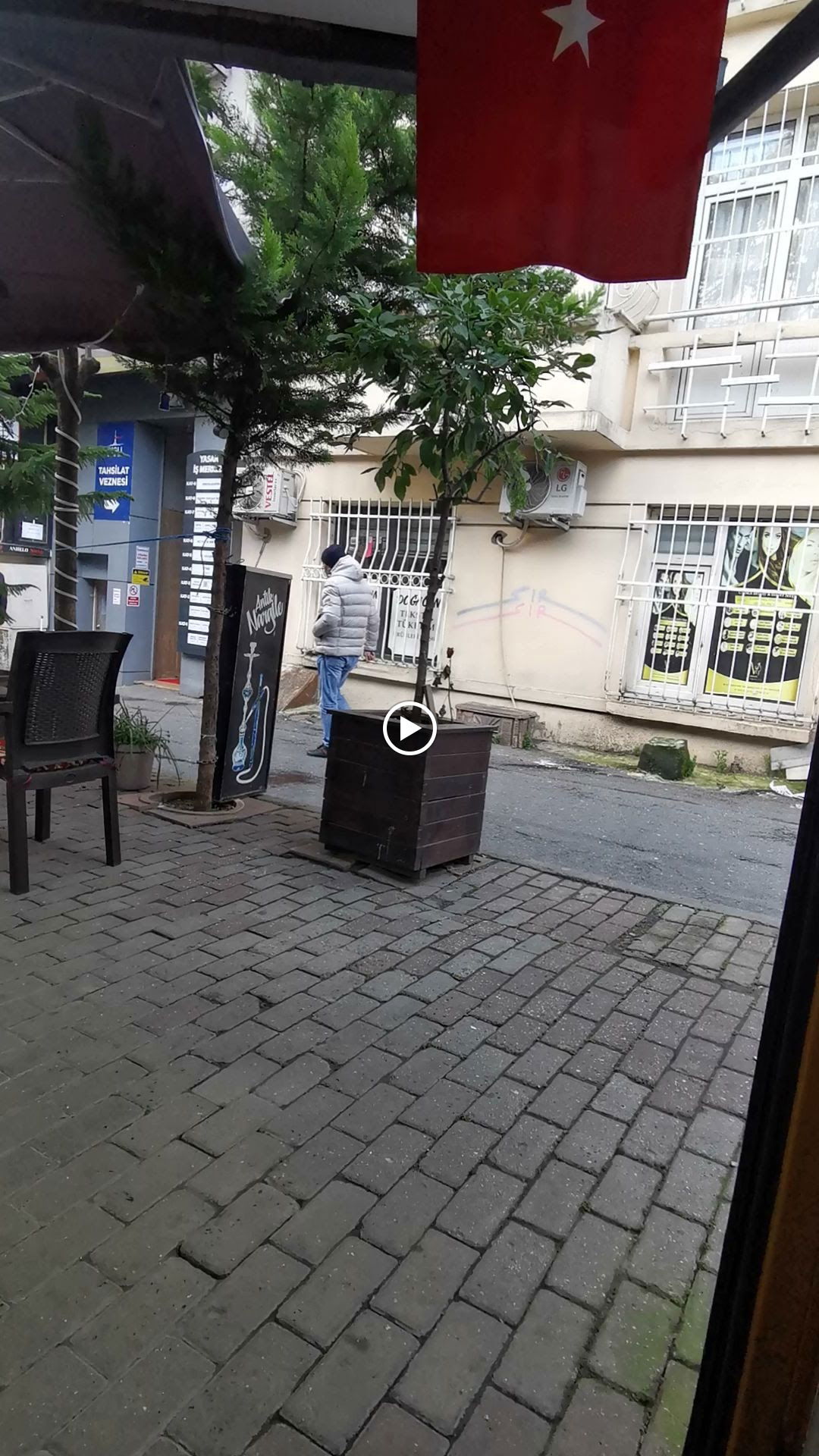 Bistro Anhelo Nişantaşı Cafe Hookah