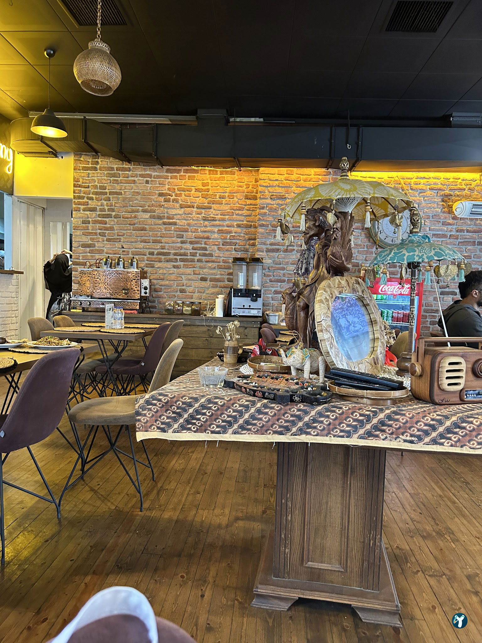 Koali Lounge & Dine
