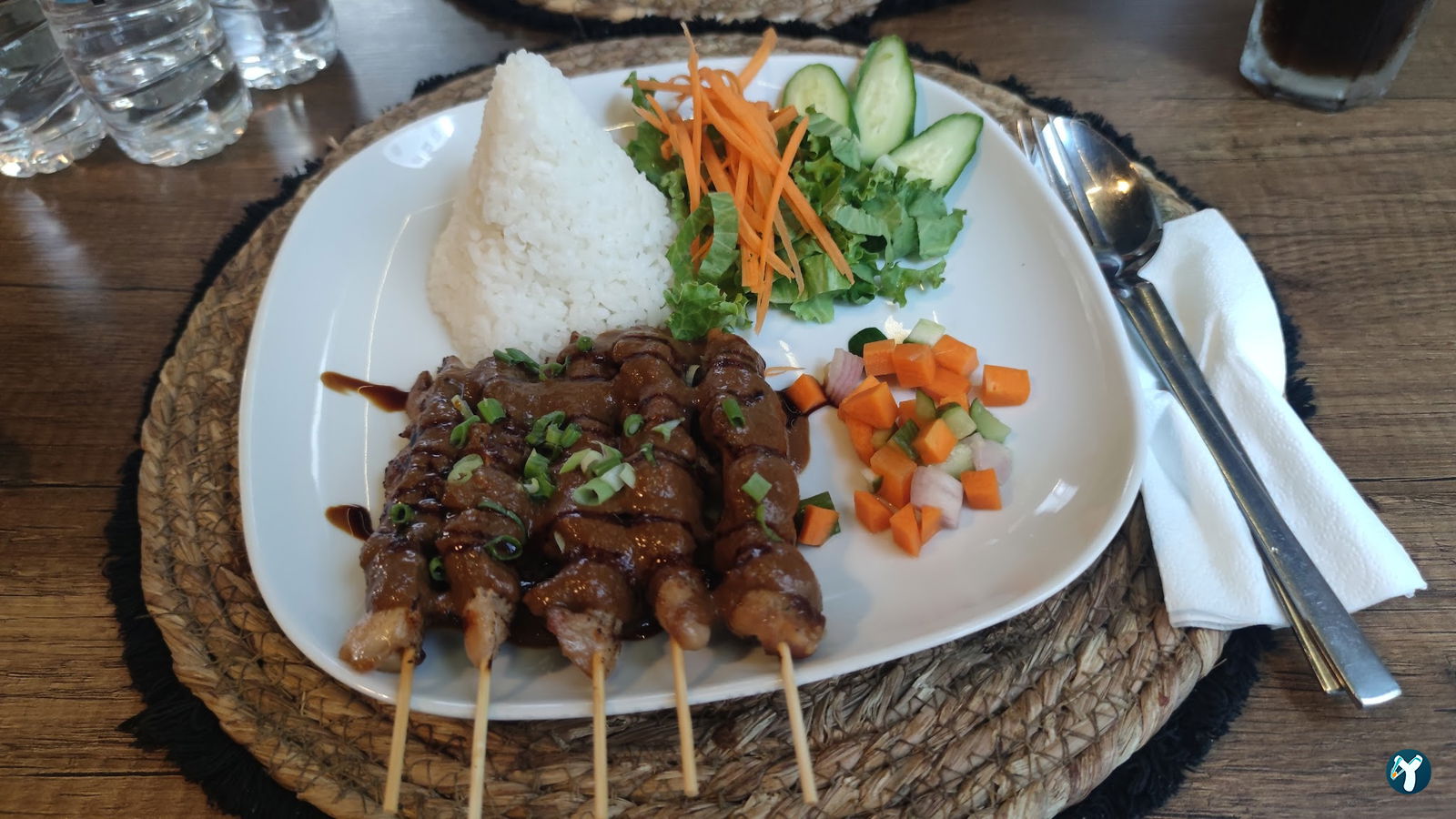 Koali Lounge & Dine