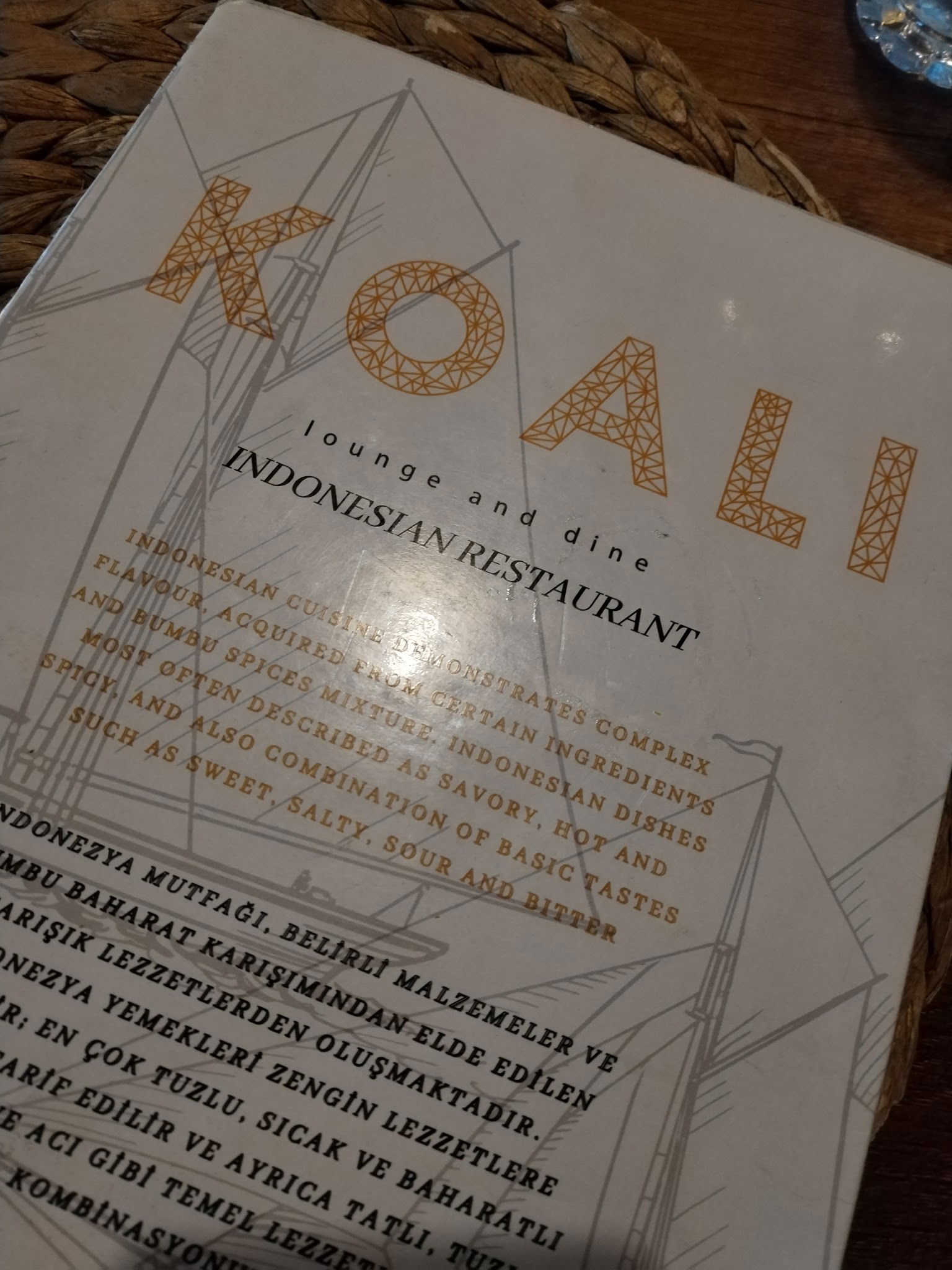 Koali Lounge & Dine