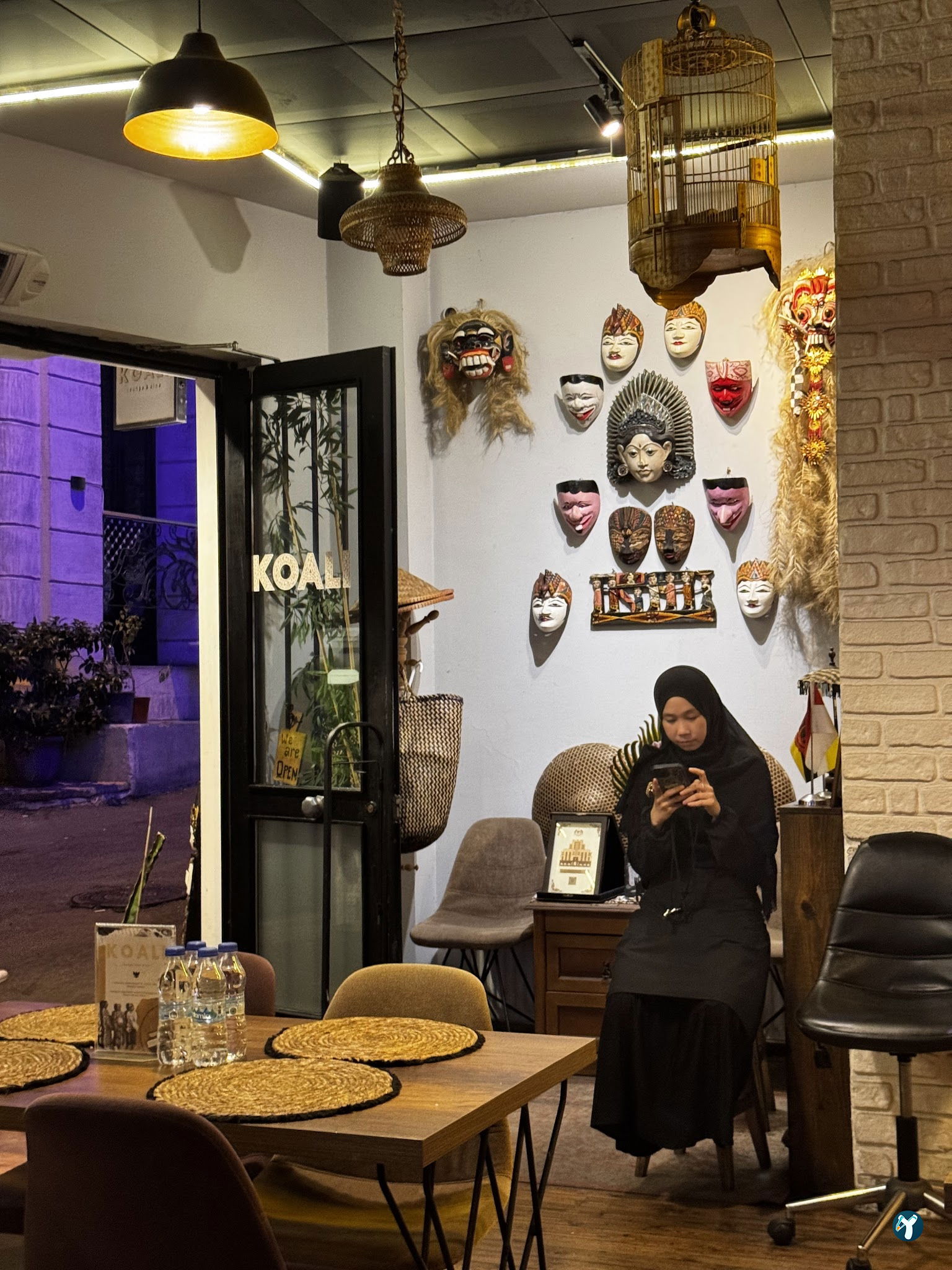 Koali Lounge & Dine