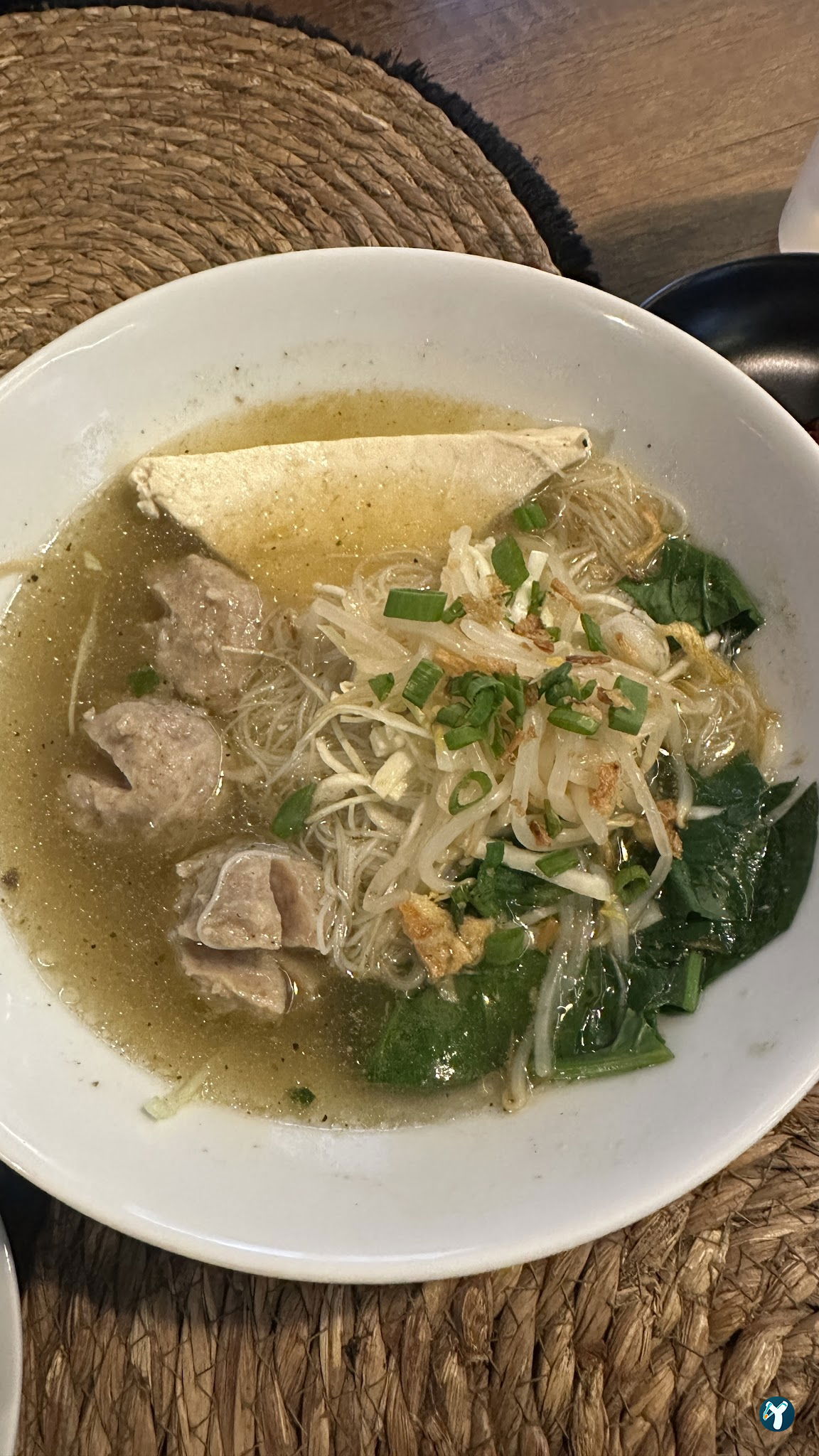 Koali Lounge & Dine