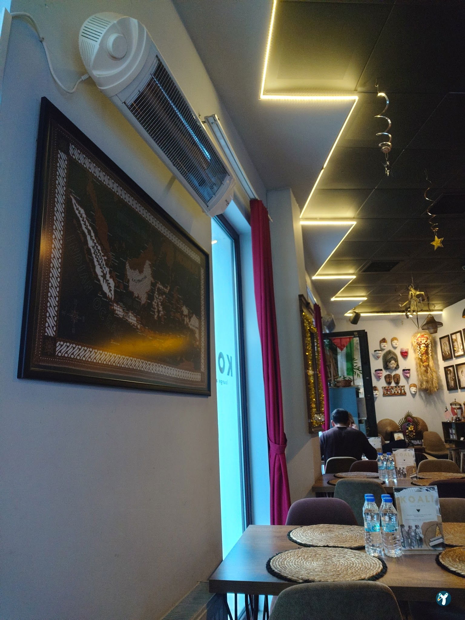 Koali Lounge & Dine