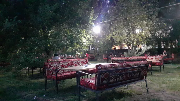 Havuzbaşı Çay Bahçesi Ve Kır Lokantası resimleri